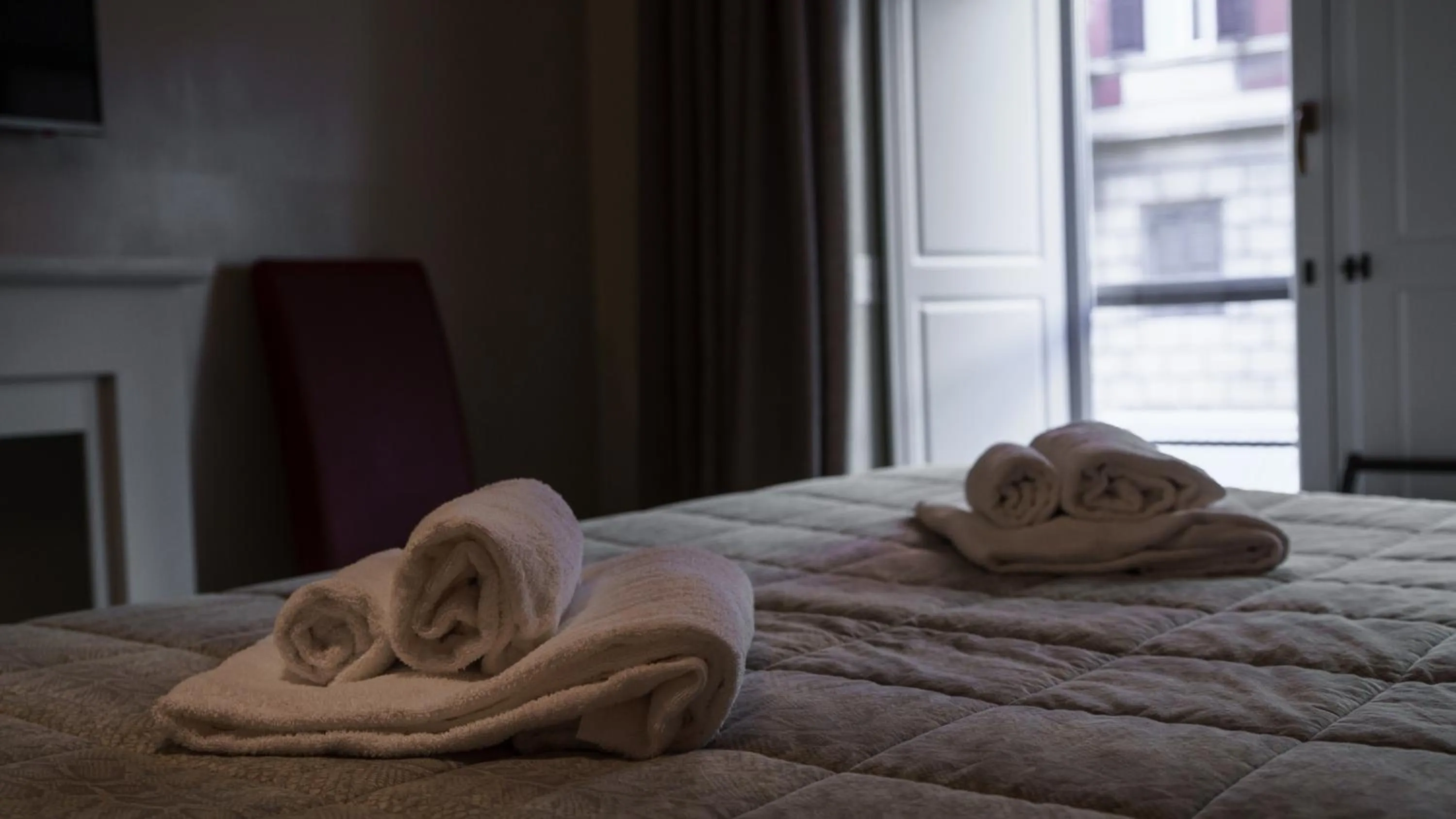 Photo of the whole room, Bed in Residenza Roma Imperiale