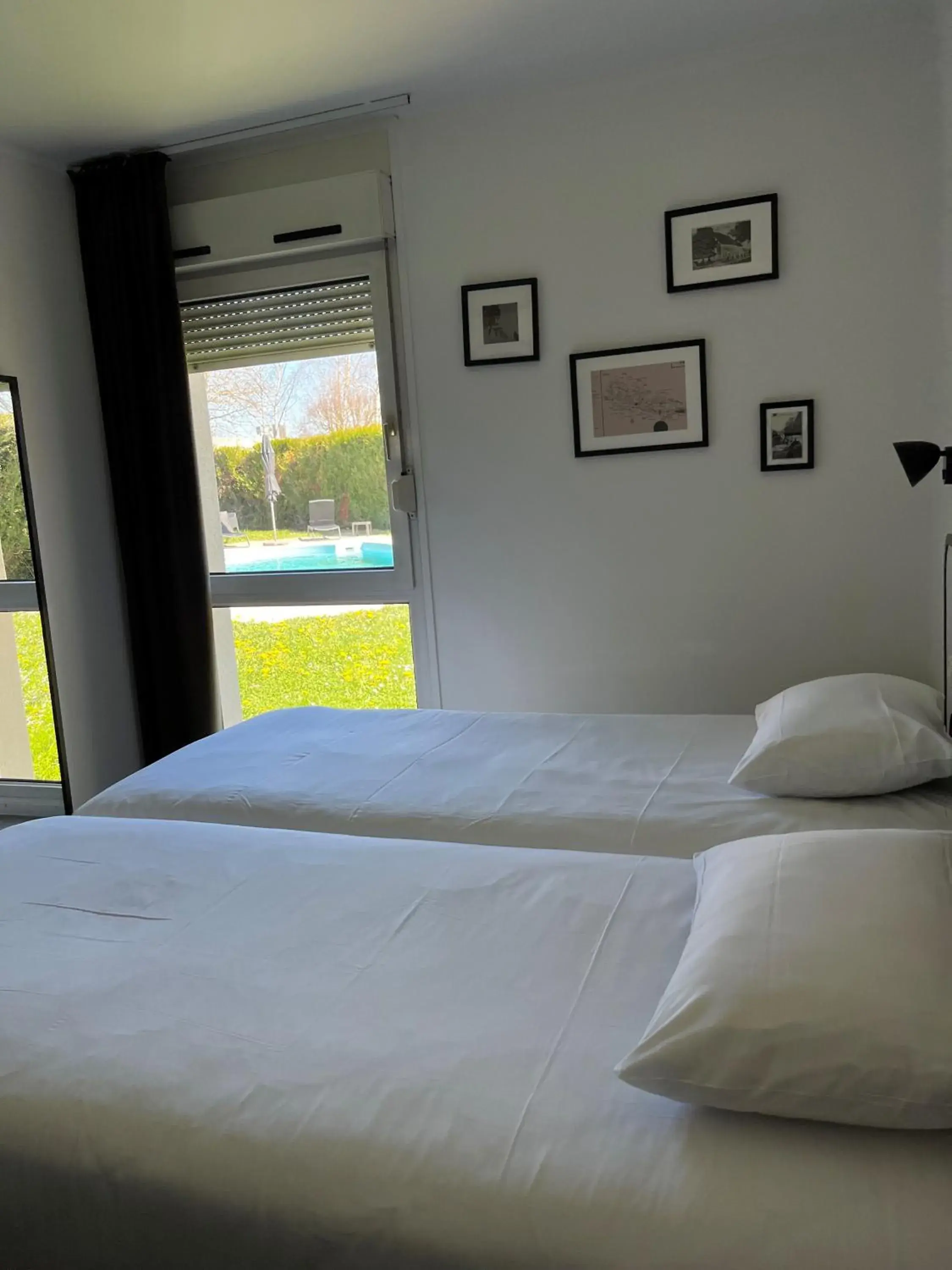 Standard Twin Room in Kyriad Nuits Saint Georges Dijon Sud Standard Twin Room in Kyriad Nuits Saint Georges Dijon Sud