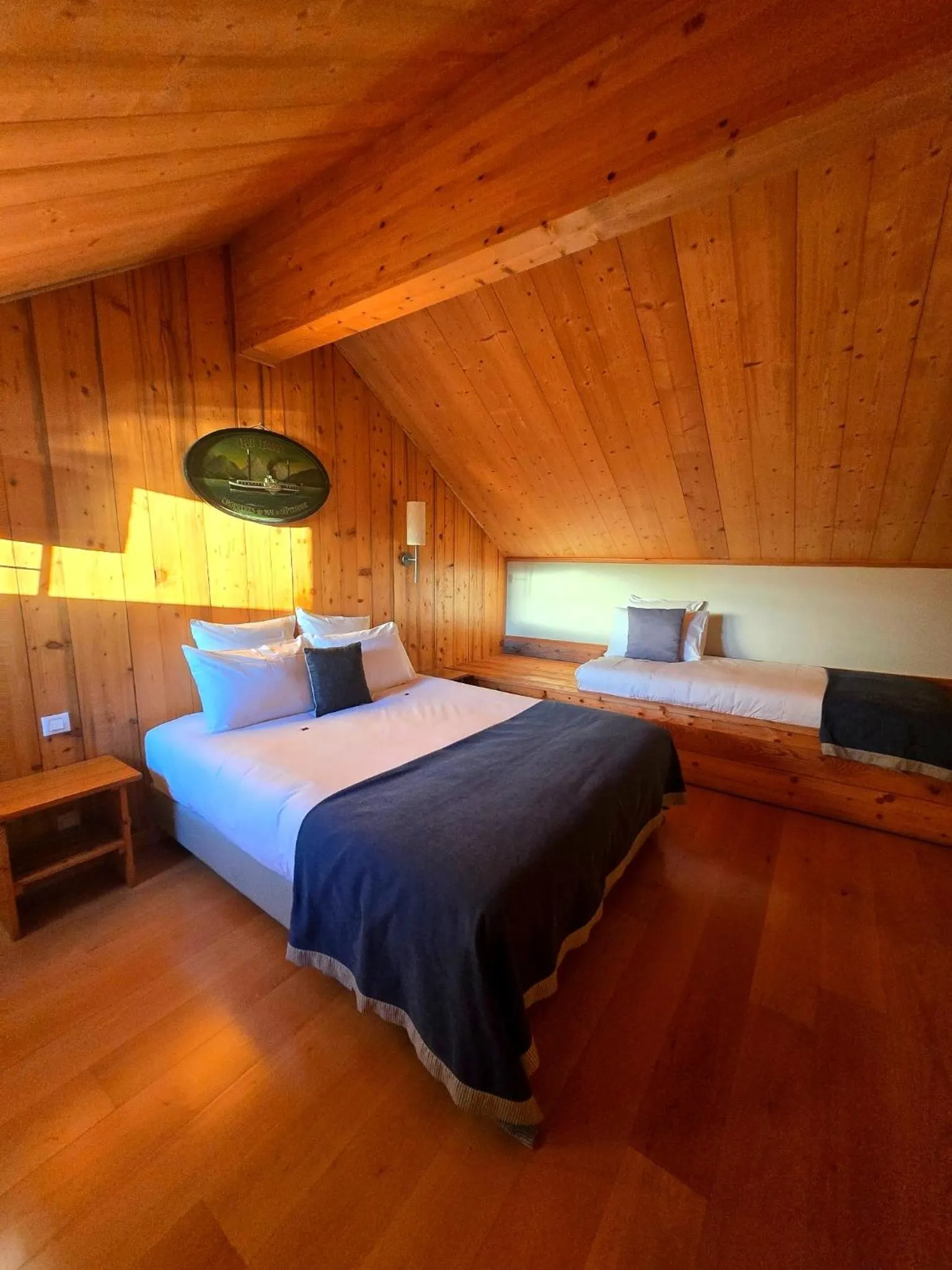 Photo of the whole room, Bed in Hôtel La Riviera Victoria