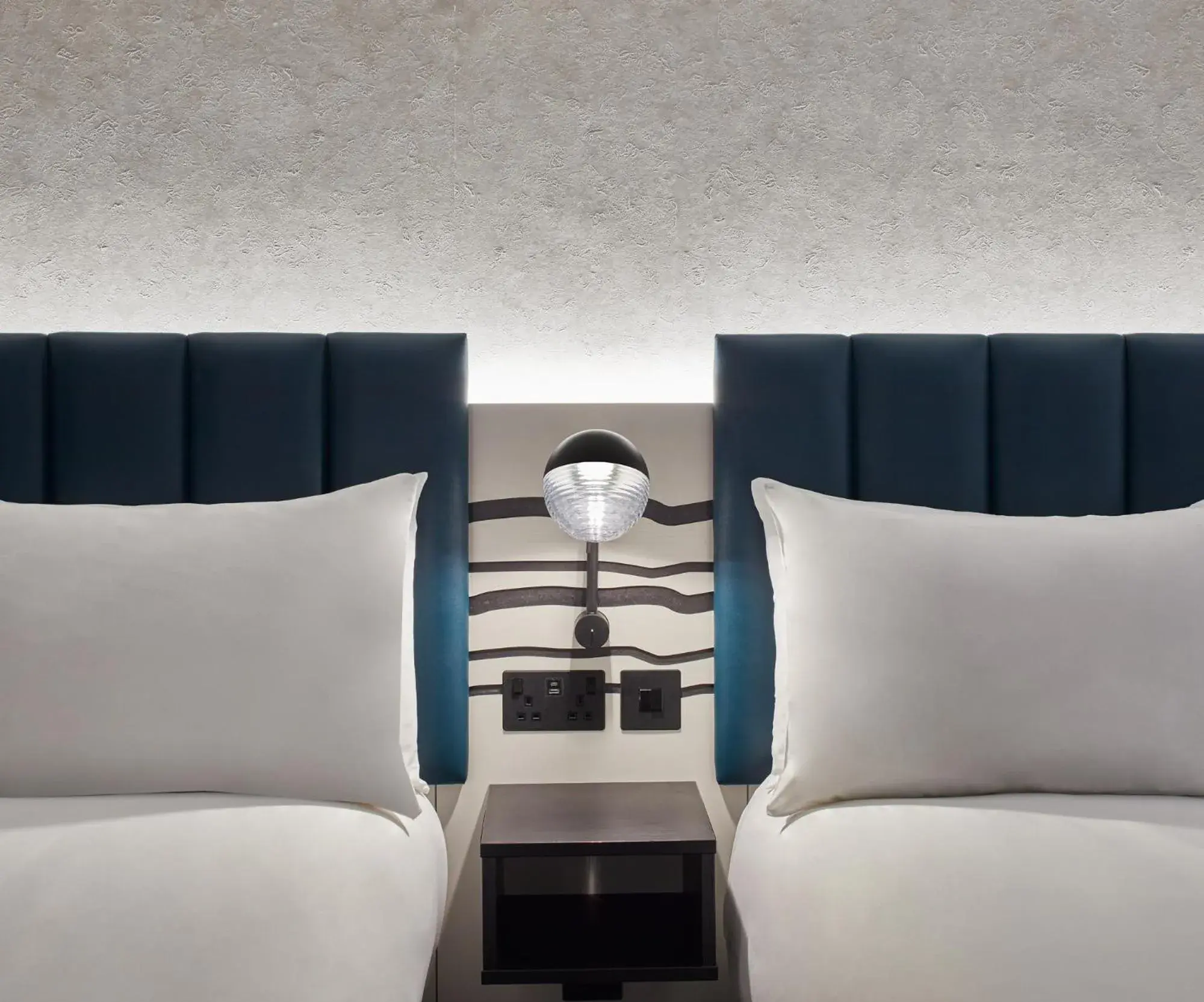 Bed in Leonardo Hotel Dublin Christchurch Bed in Leonardo Hotel Dublin Christchurch