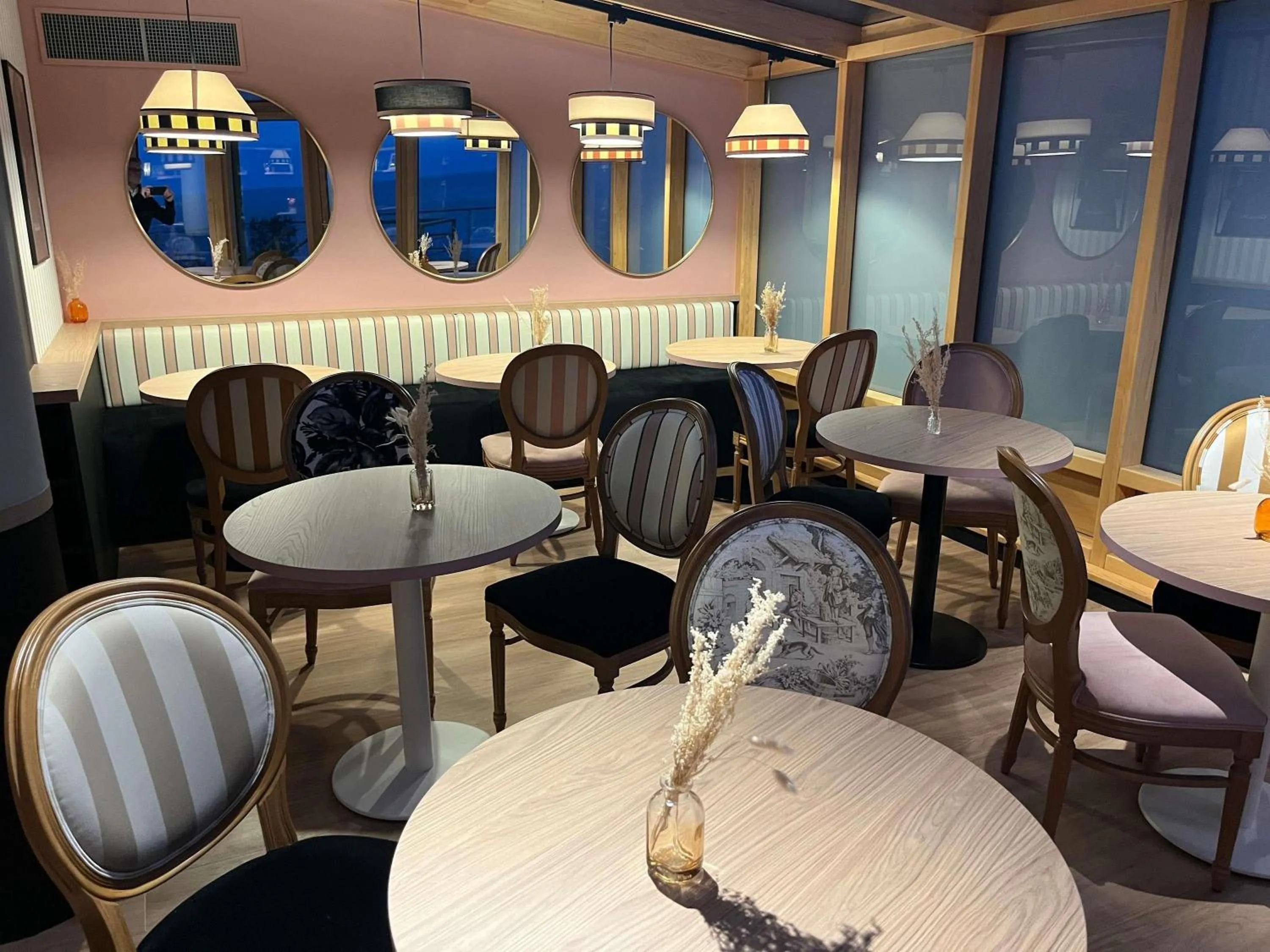 Property building in Mercure Granville Le Grand Large