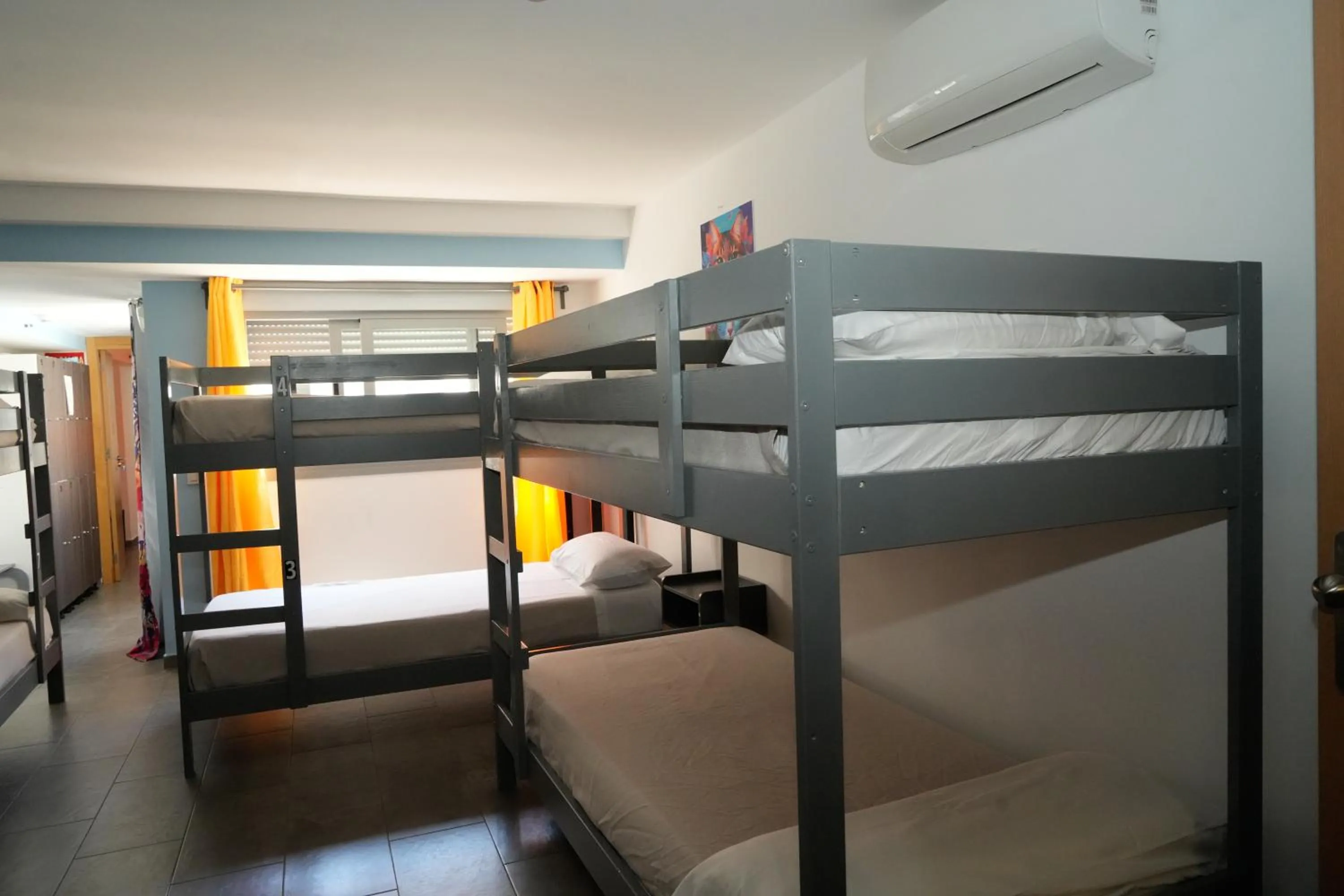 Bed in New Art Hostel - Albergue Juvenil