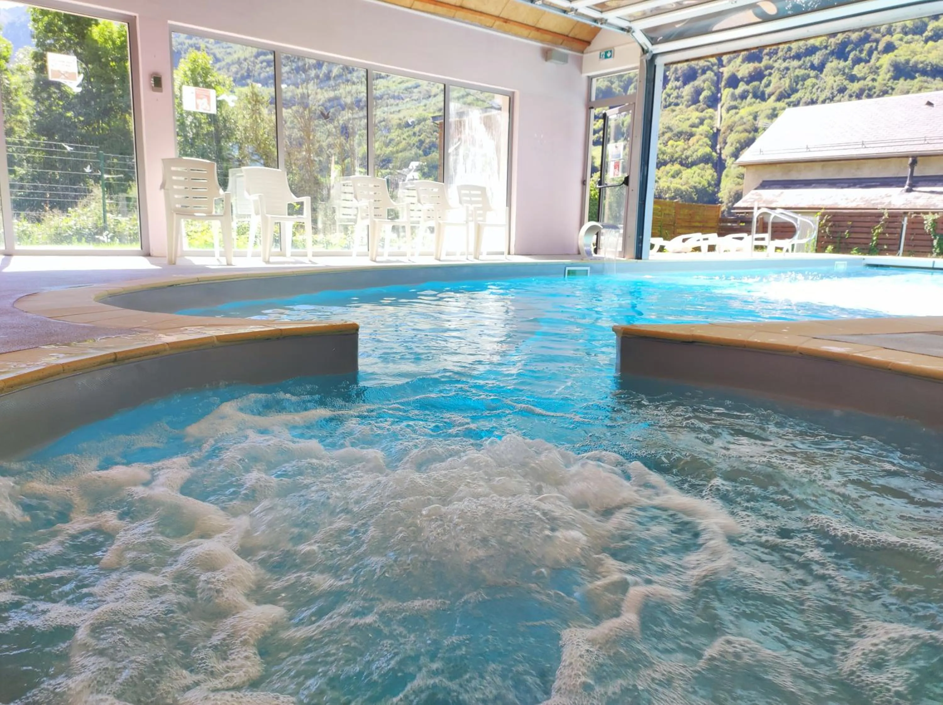 Hot Tub in Résidence Val de Roland