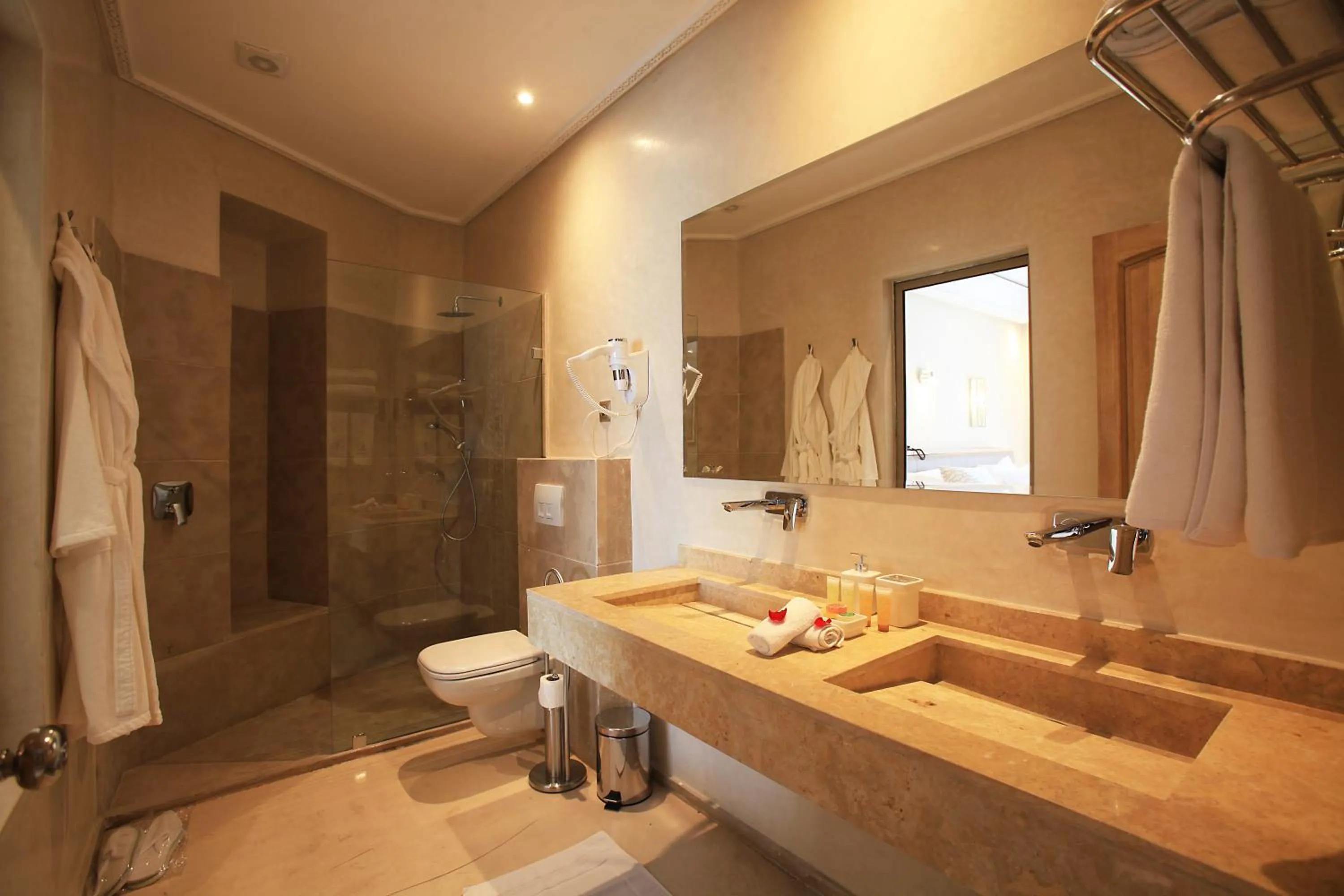 Bathroom in Palais d'hôtes Darsor