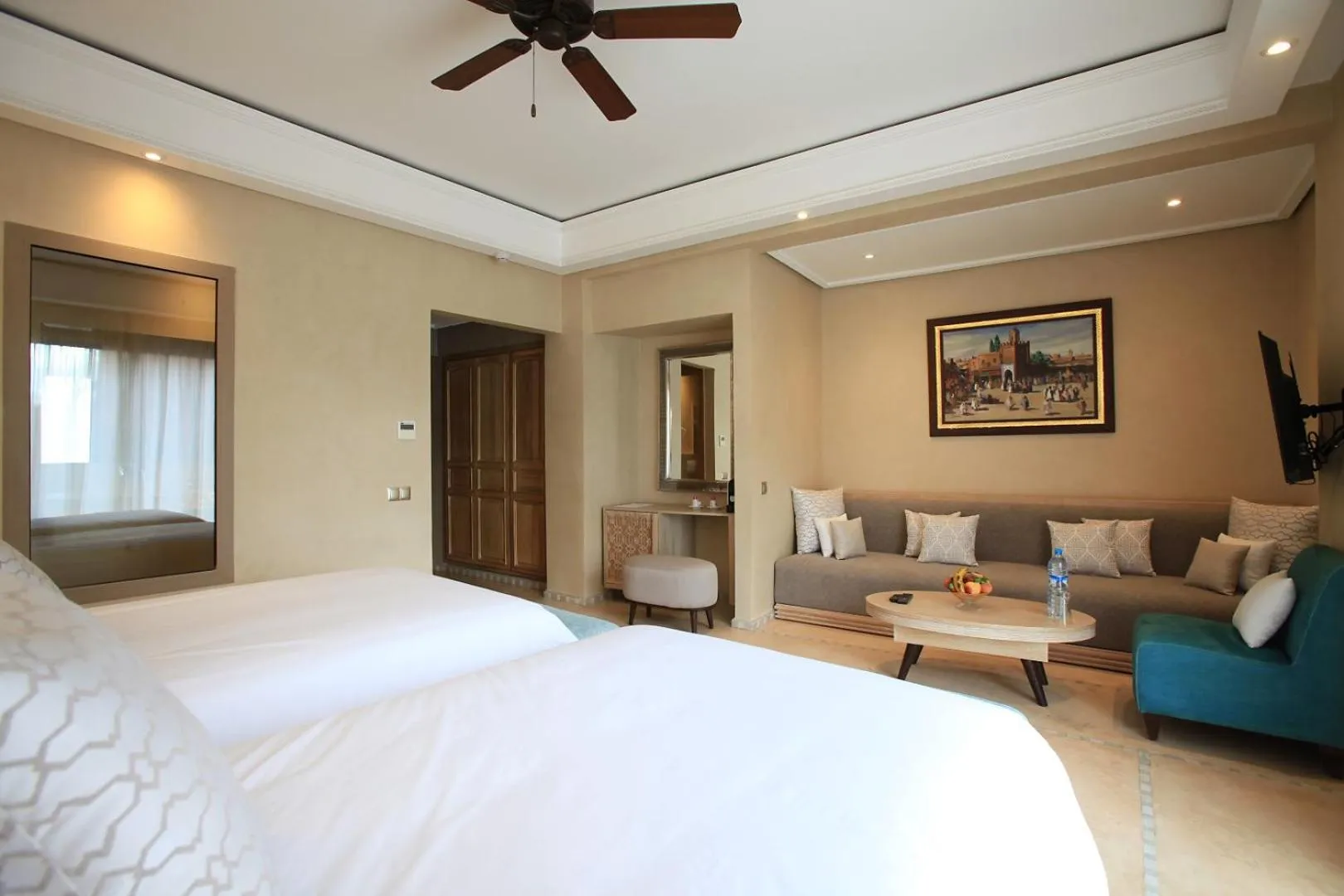 Photo of the whole room, Bed in Palais d'hôtes Darsor