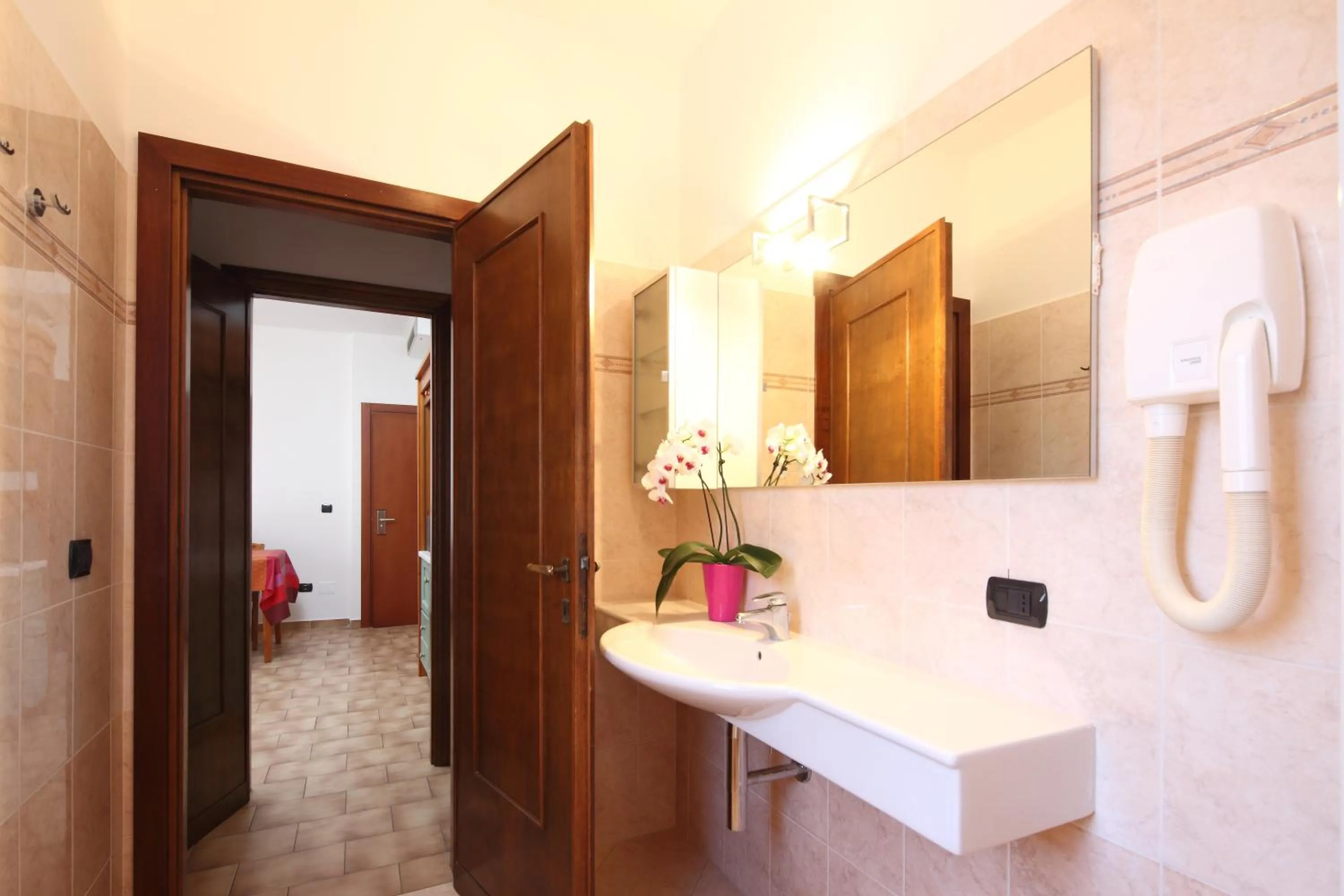 Toilet in Residence Hotel Kriss