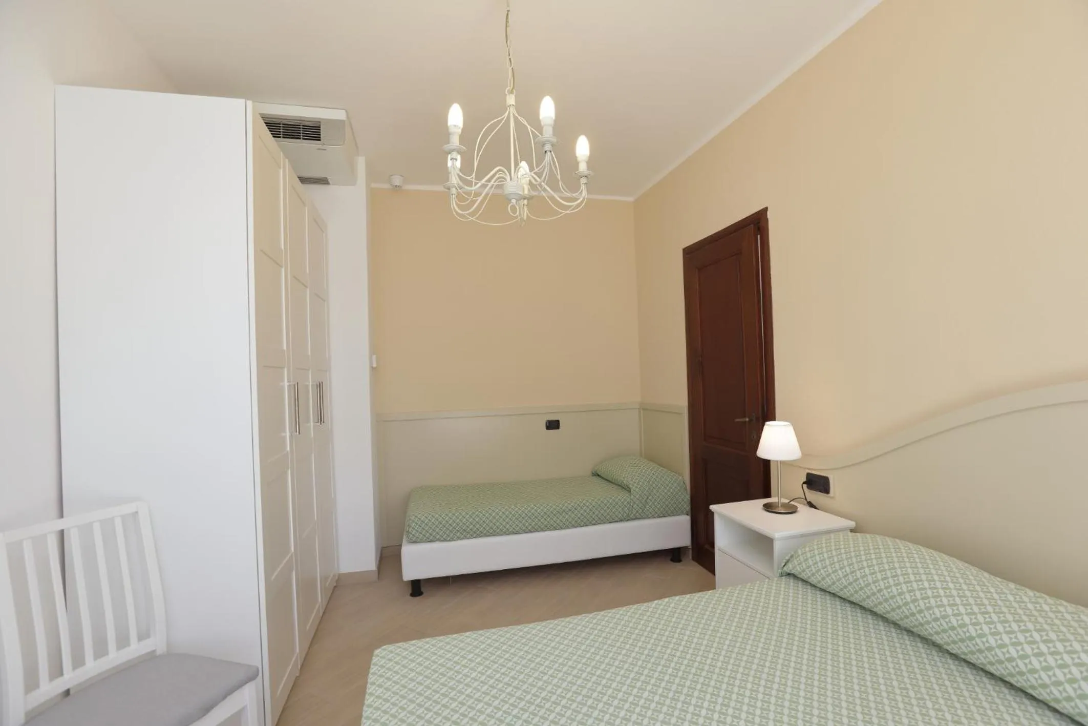 Bedroom, Bed in Residence Hotel Kriss