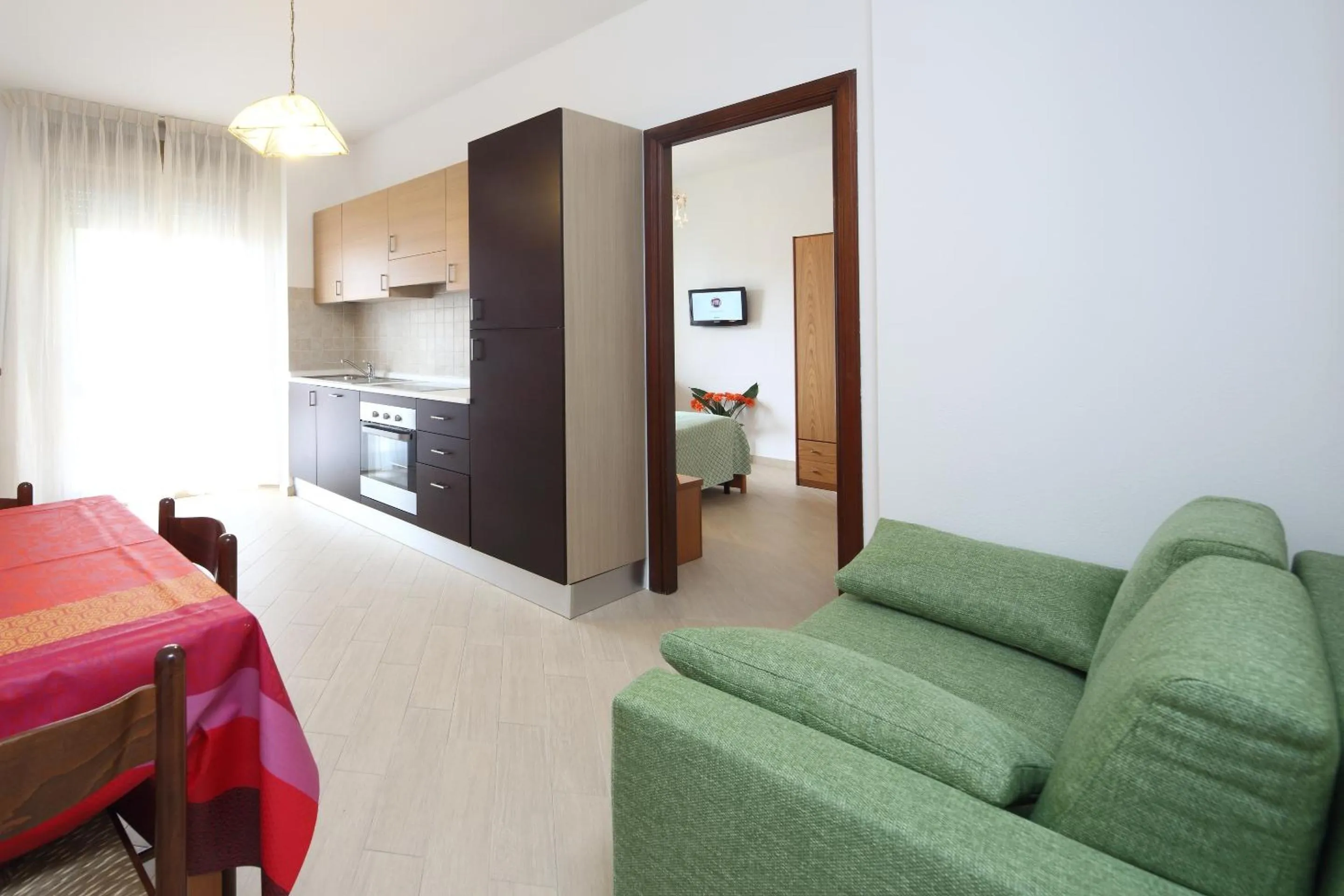Kitchen or kitchenette, Bed in Residence Hotel Kriss
