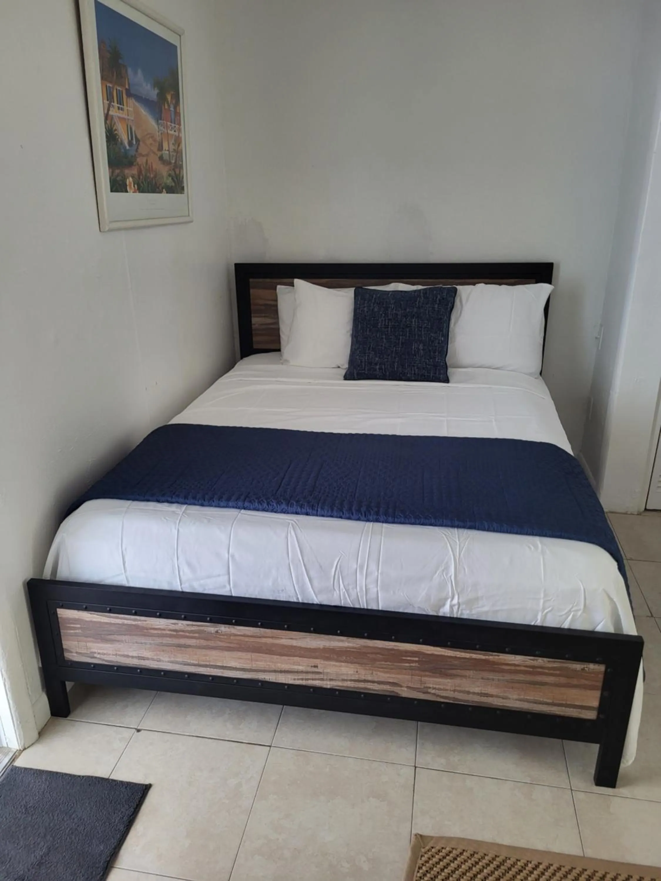 Bed in Golden Sand Oceanfront