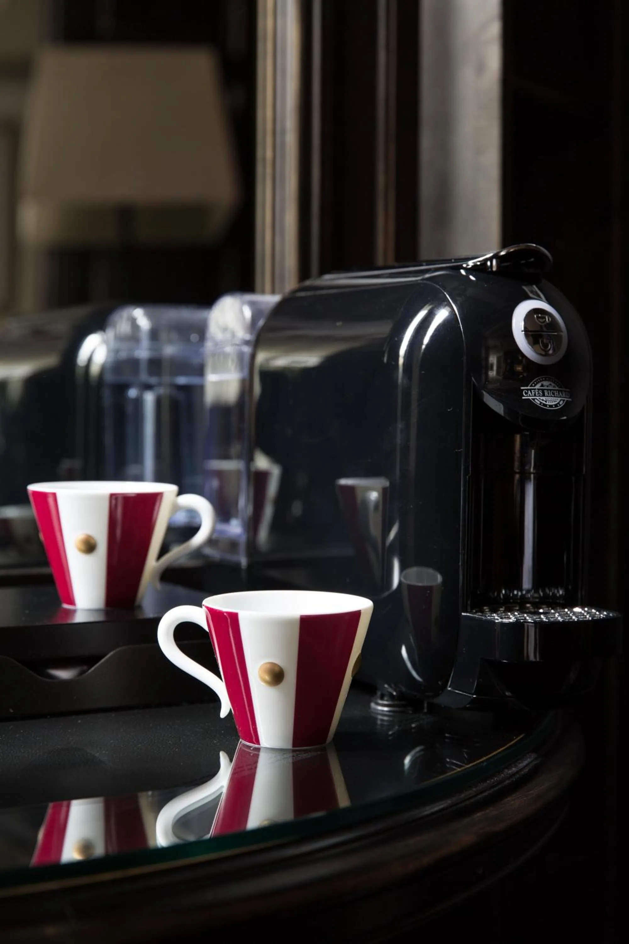 Coffee/tea facilities in Hôtel Le Relais Saint-Germain