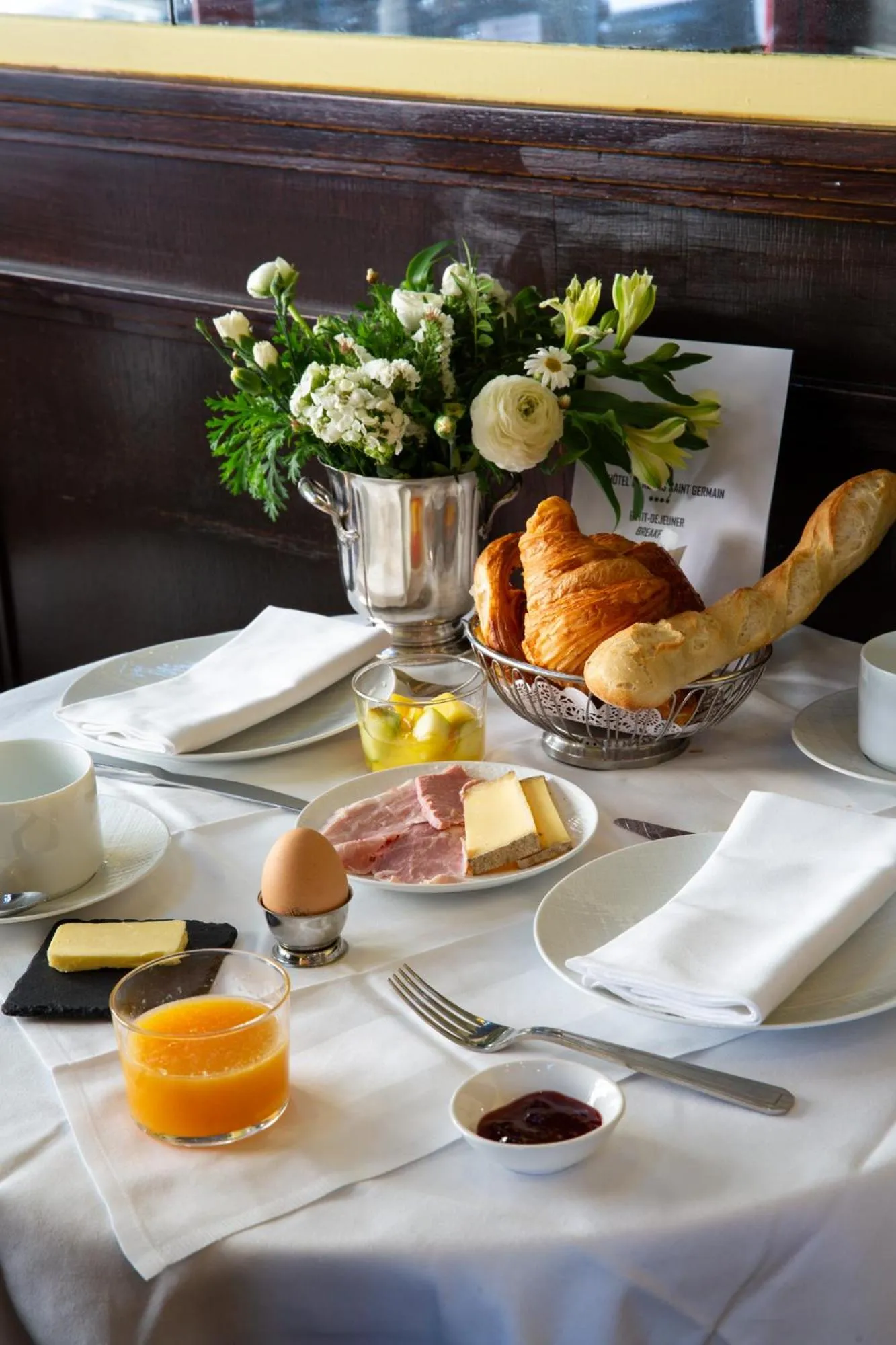 Breakfast in Hôtel Le Relais Saint-Germain
