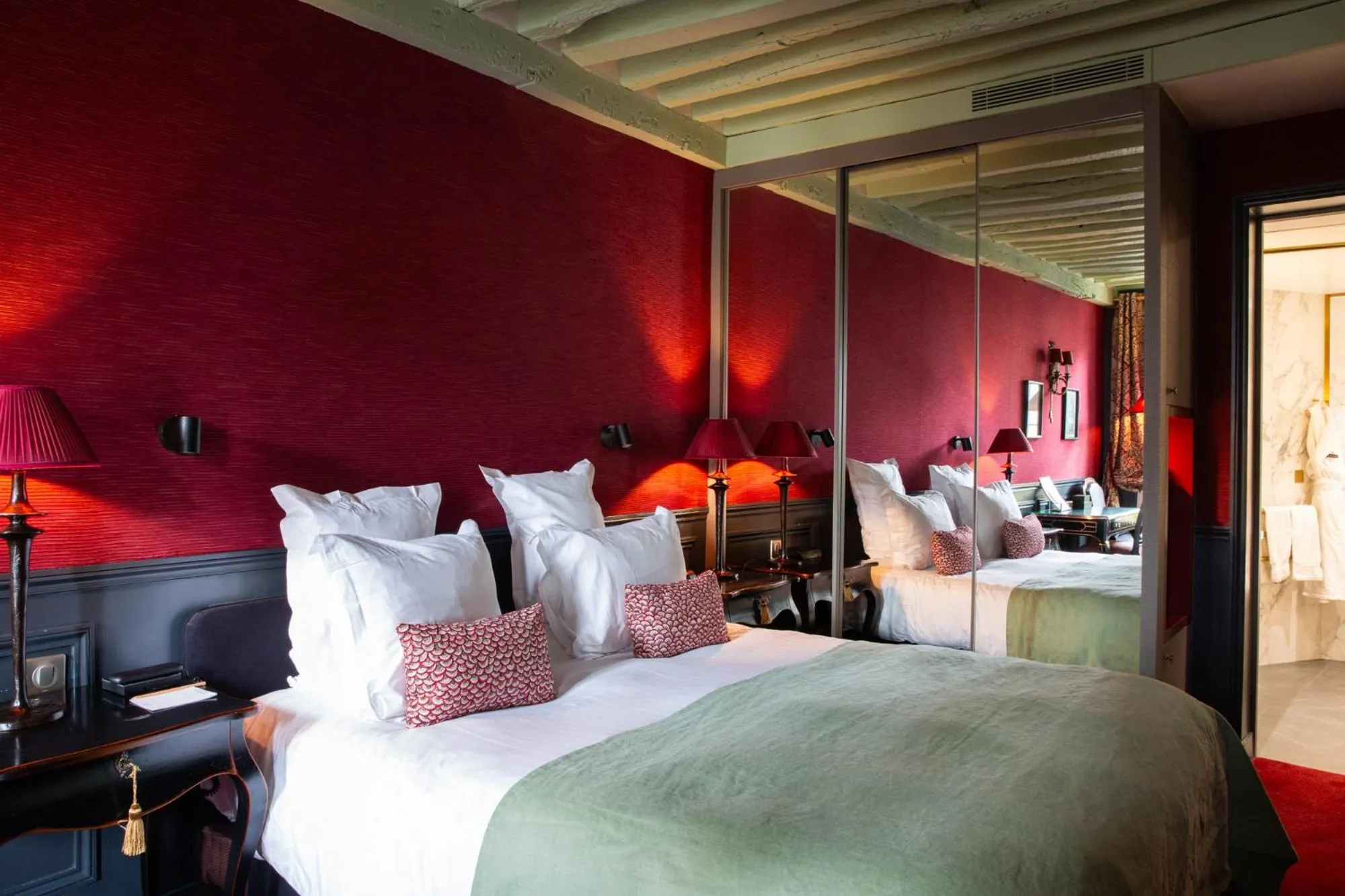 Bedroom, Bed in Hôtel Le Relais Saint-Germain