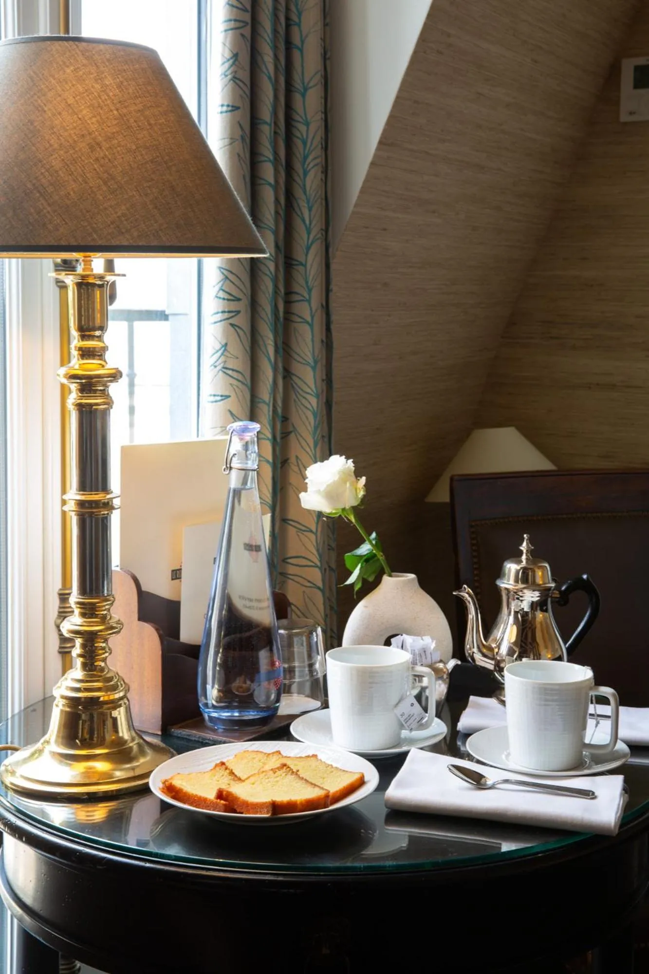 Bedroom in Hôtel Le Relais Saint-Germain