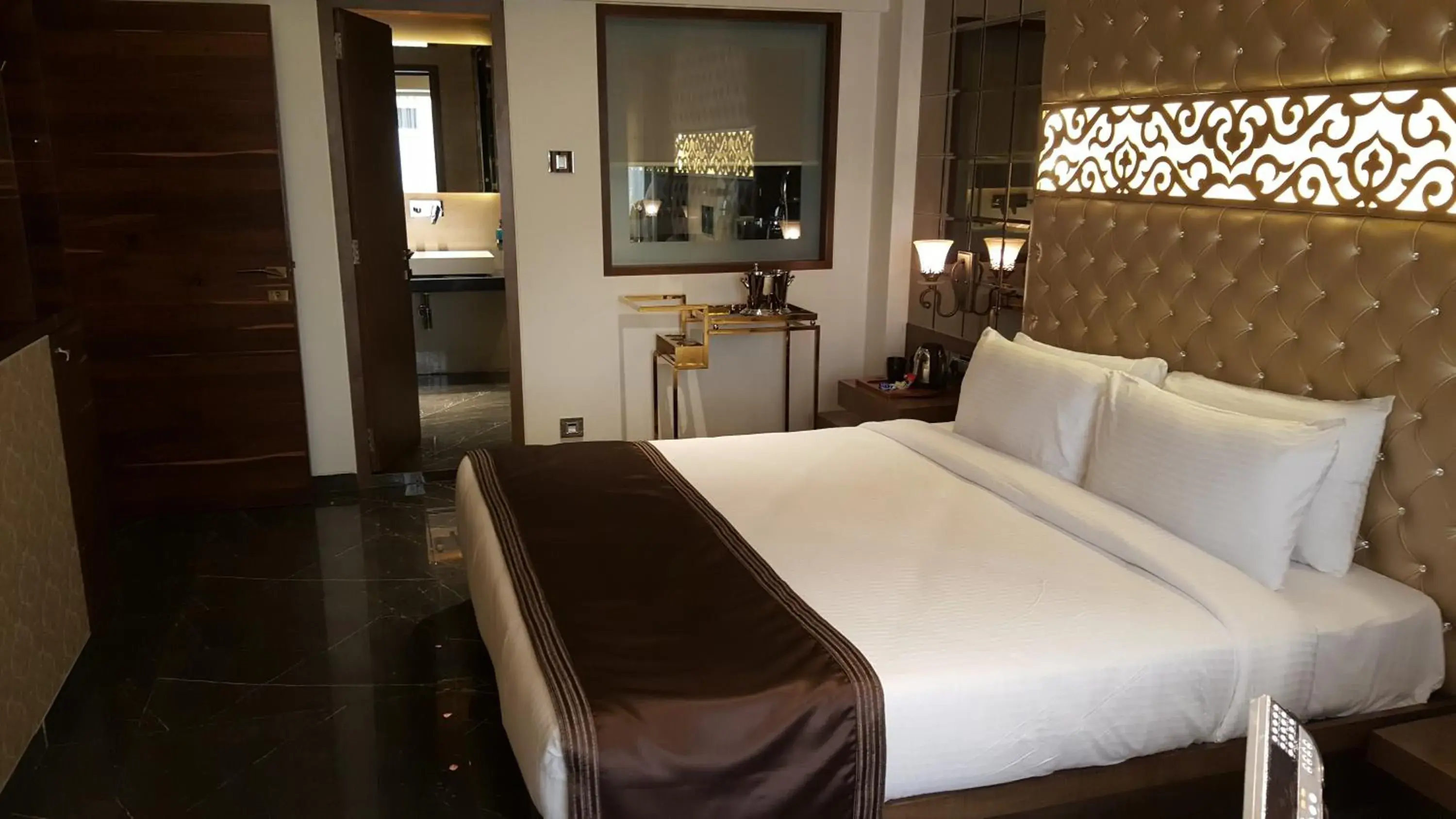 Bed in Hotel Peninsula Redpine Bed in Hotel Peninsula Redpine