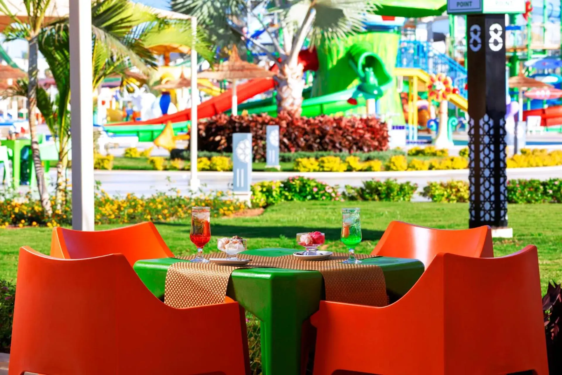 Lounge or bar in Pickalbatros Aqua Park Sharm El Sheikh Lounge or bar in Pickalbatros Aqua Park Sharm El Sheikh