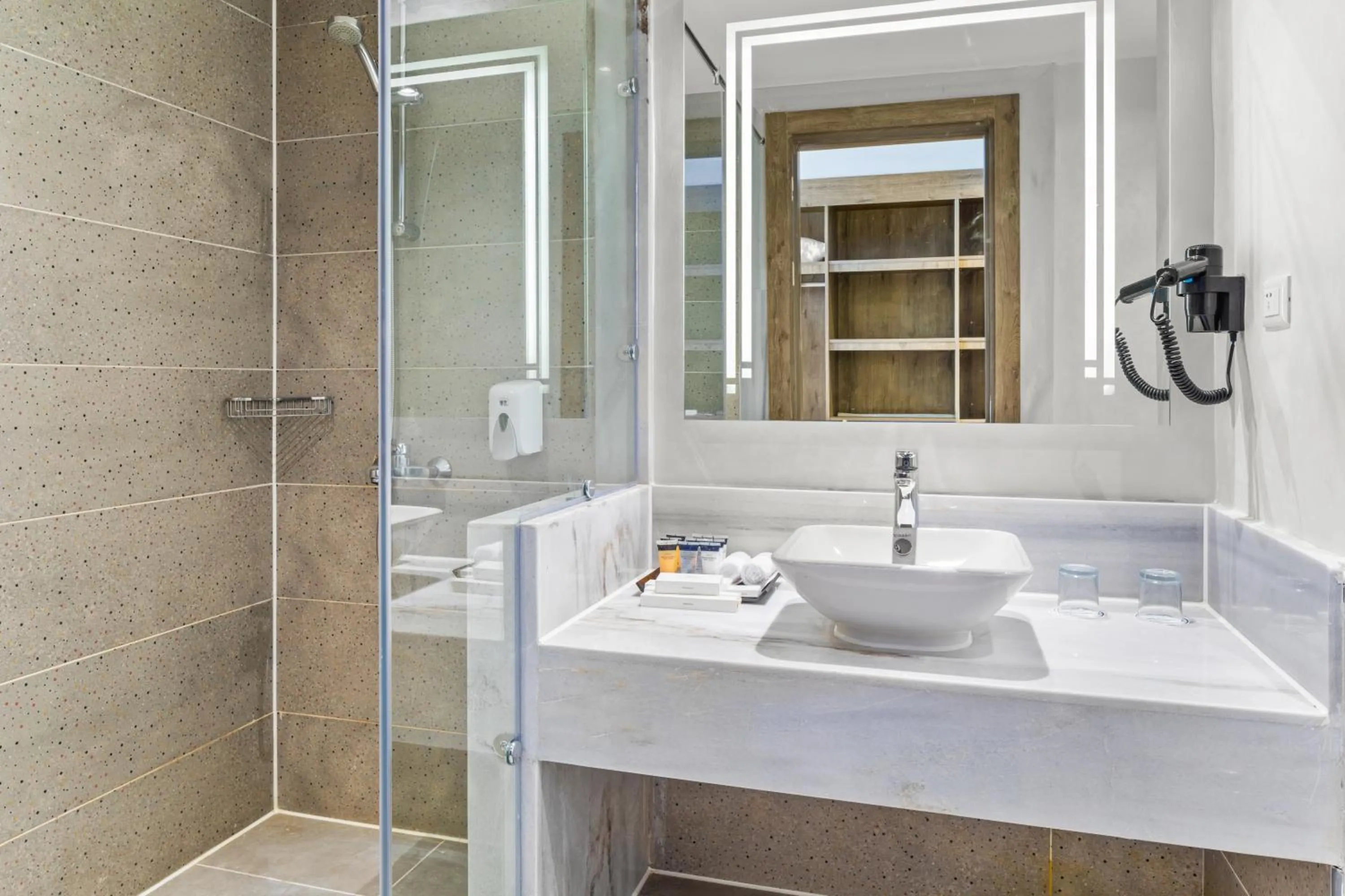 Shower in Pickalbatros Aqua Park Sharm El Sheikh