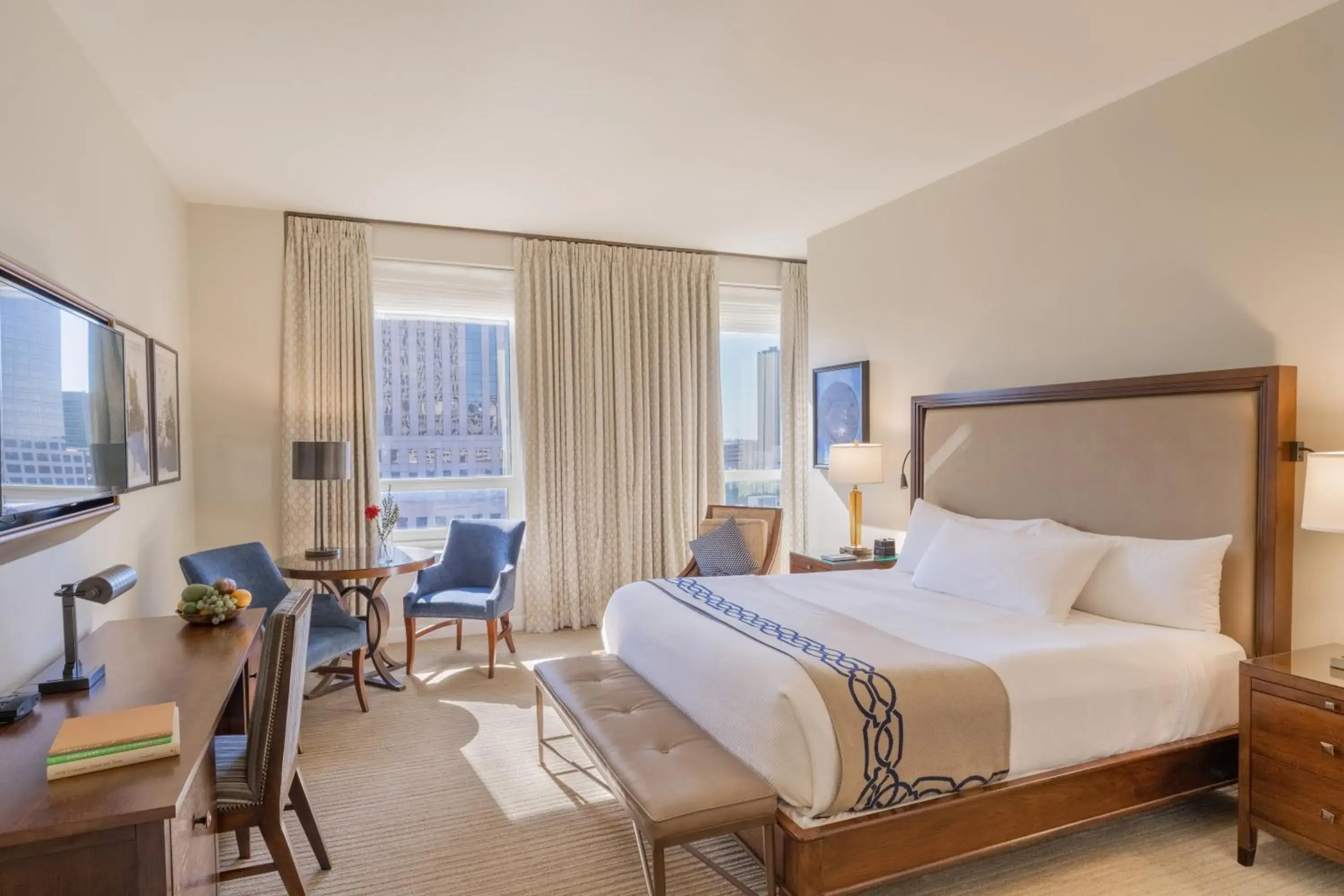 Deluxe Suite with King Bed in NOPSI Hotel New Orleans Deluxe Suite with King Bed in NOPSI Hotel New Orleans