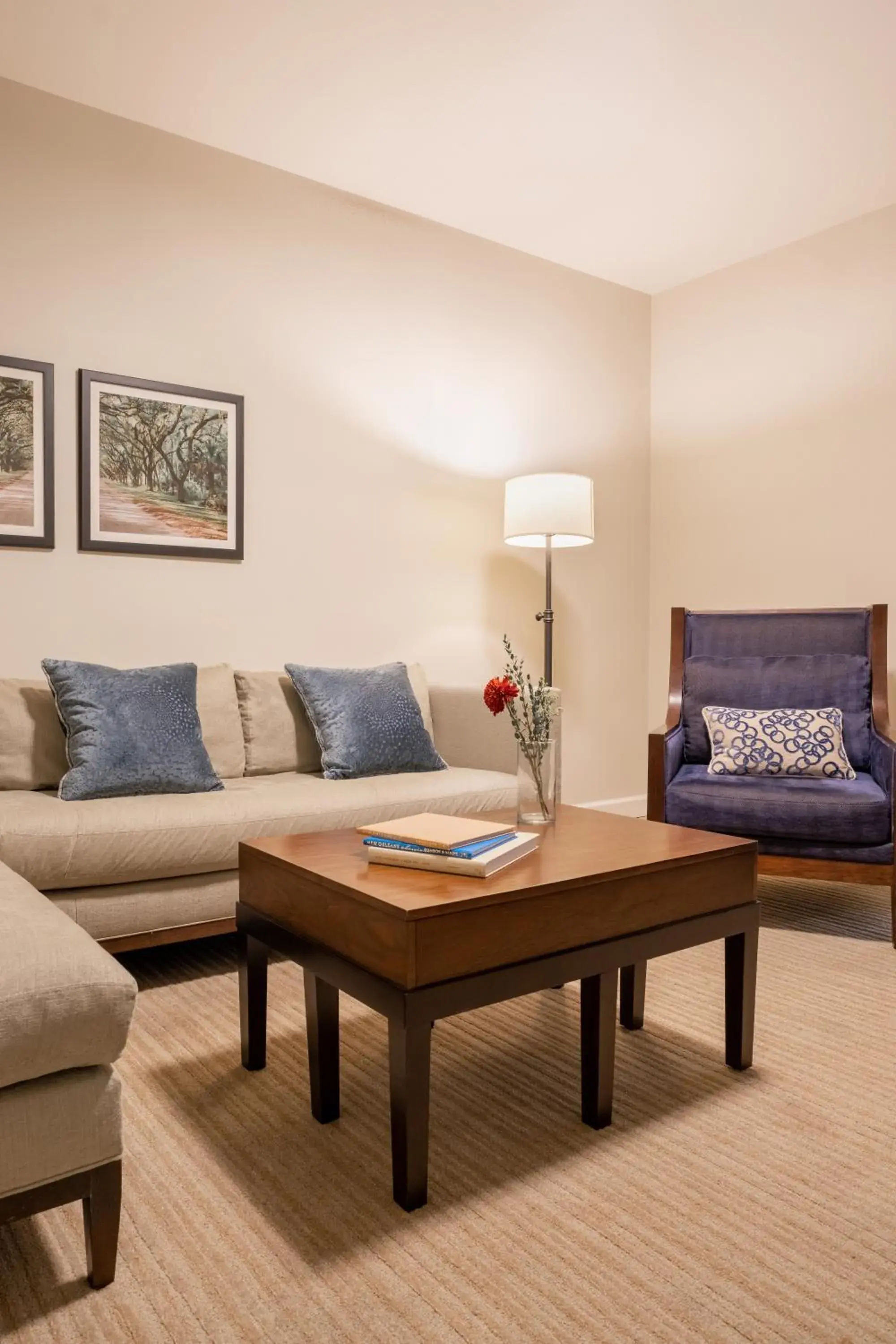 Corner Deluxe Suite with King Bed in NOPSI Hotel New Orleans Corner Deluxe Suite with King Bed in NOPSI Hotel New Orleans