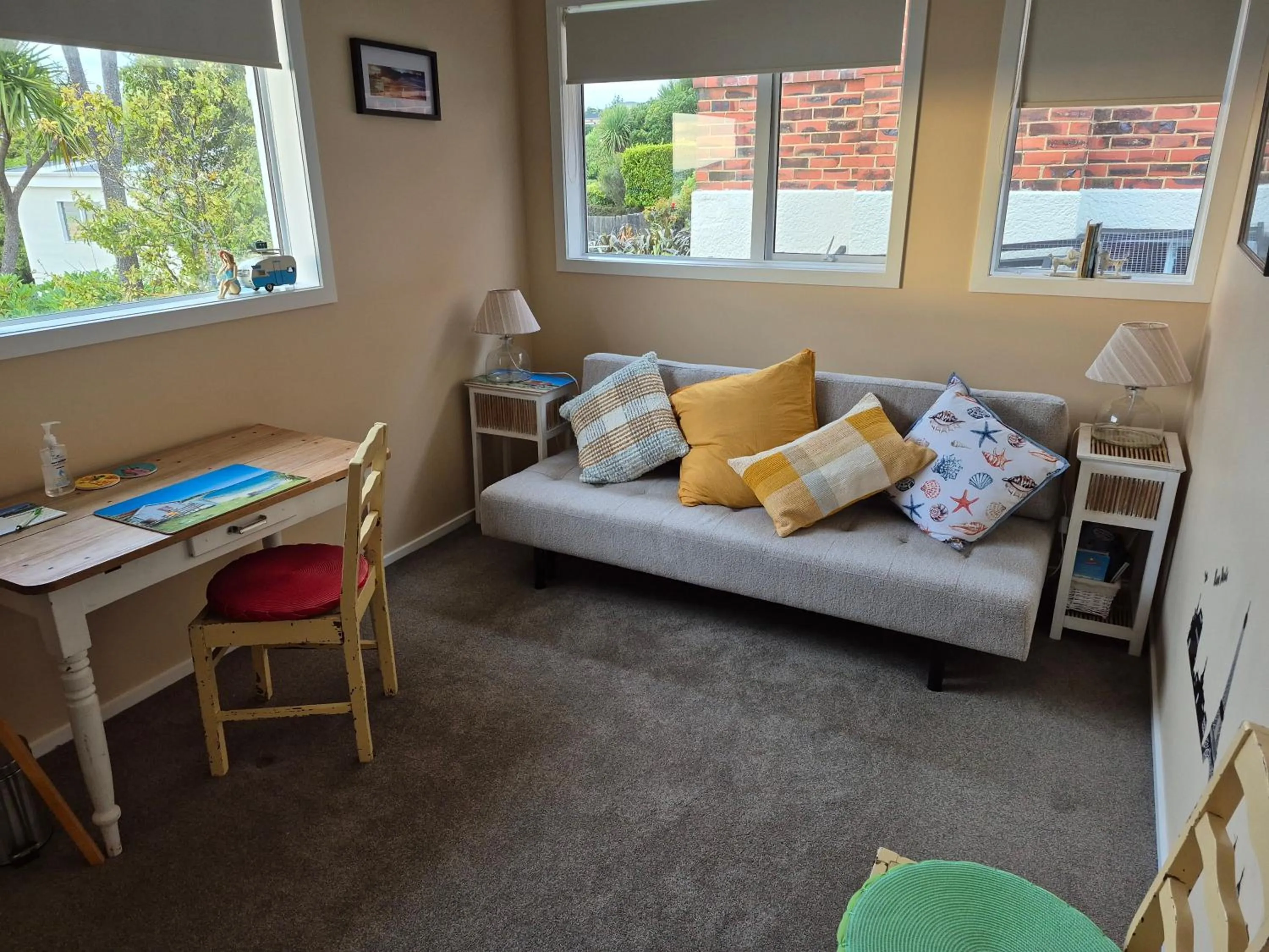 Living room in Rosemount B&B by the Sea St Clair