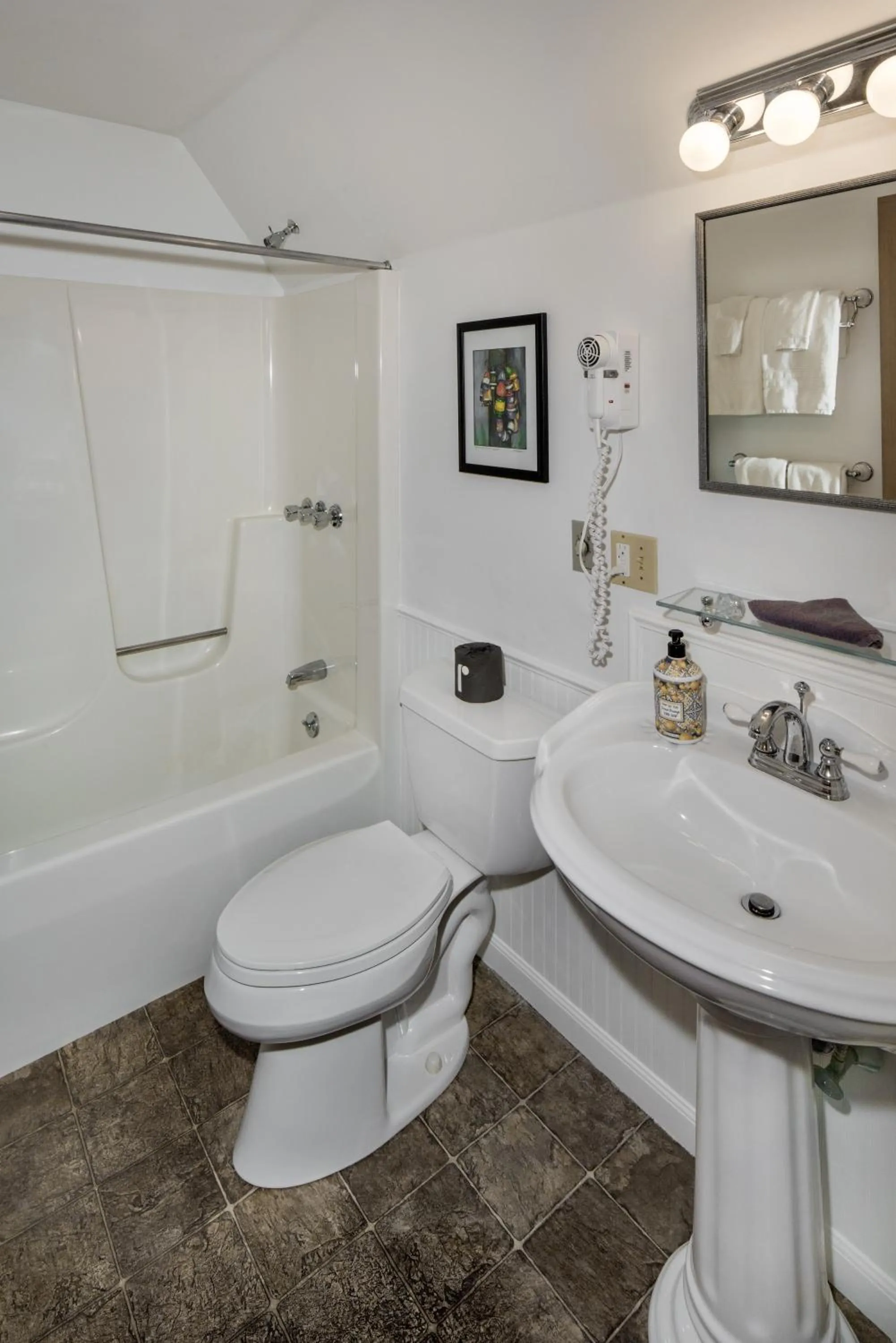 The Craignair Inn & Causeway Restaurant