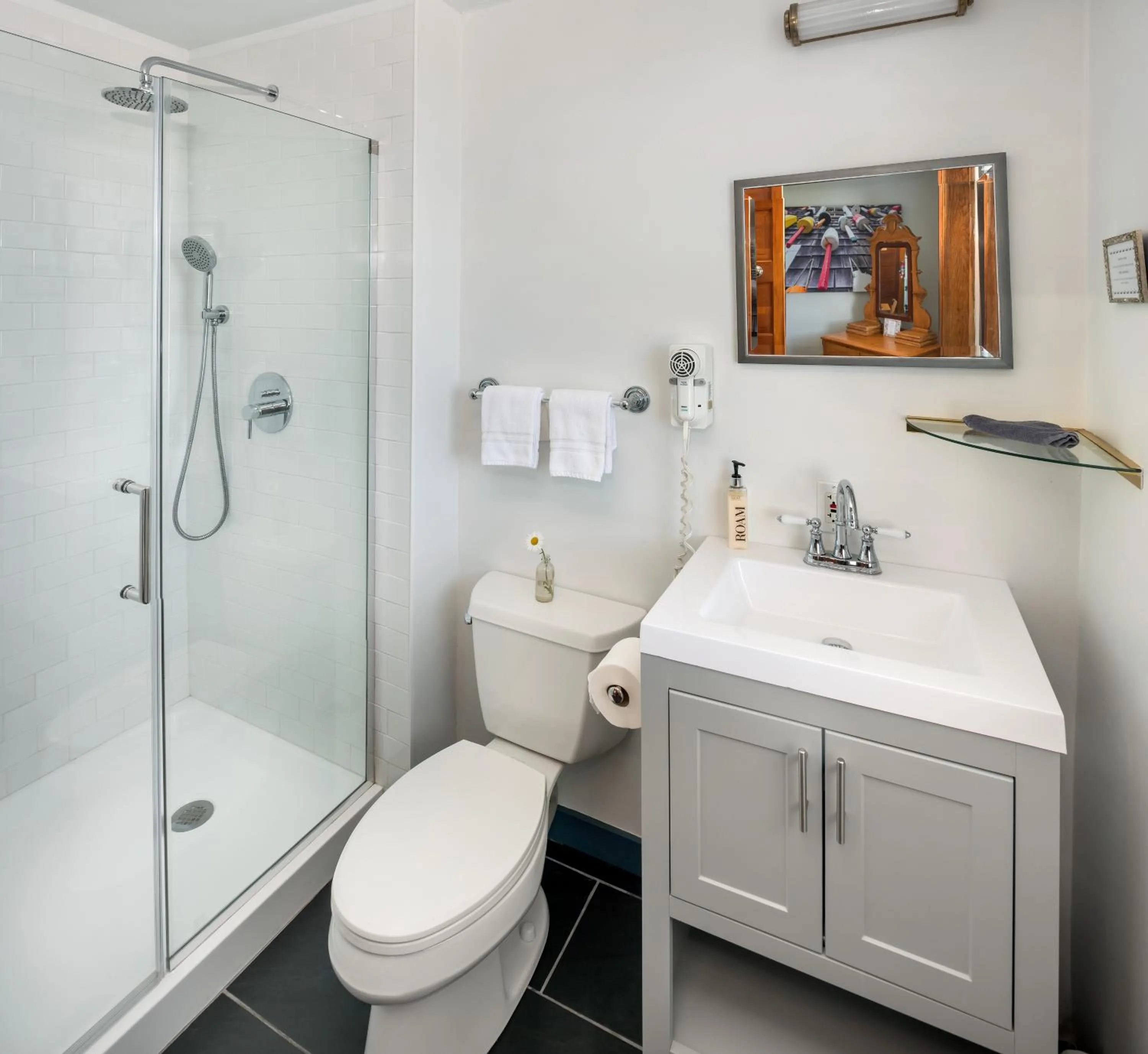 Shower in The Craignair Inn & Causeway Restaurant