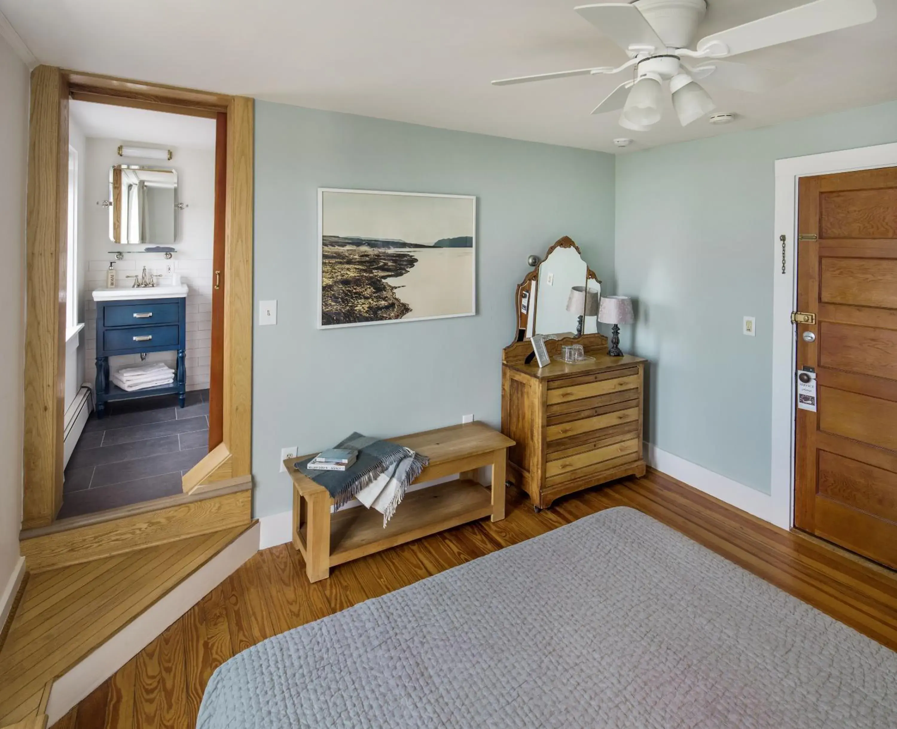 Bedroom, Bed in The Craignair Inn & Causeway Restaurant Bedroom, Bed in The Craignair Inn & Causeway Restaurant