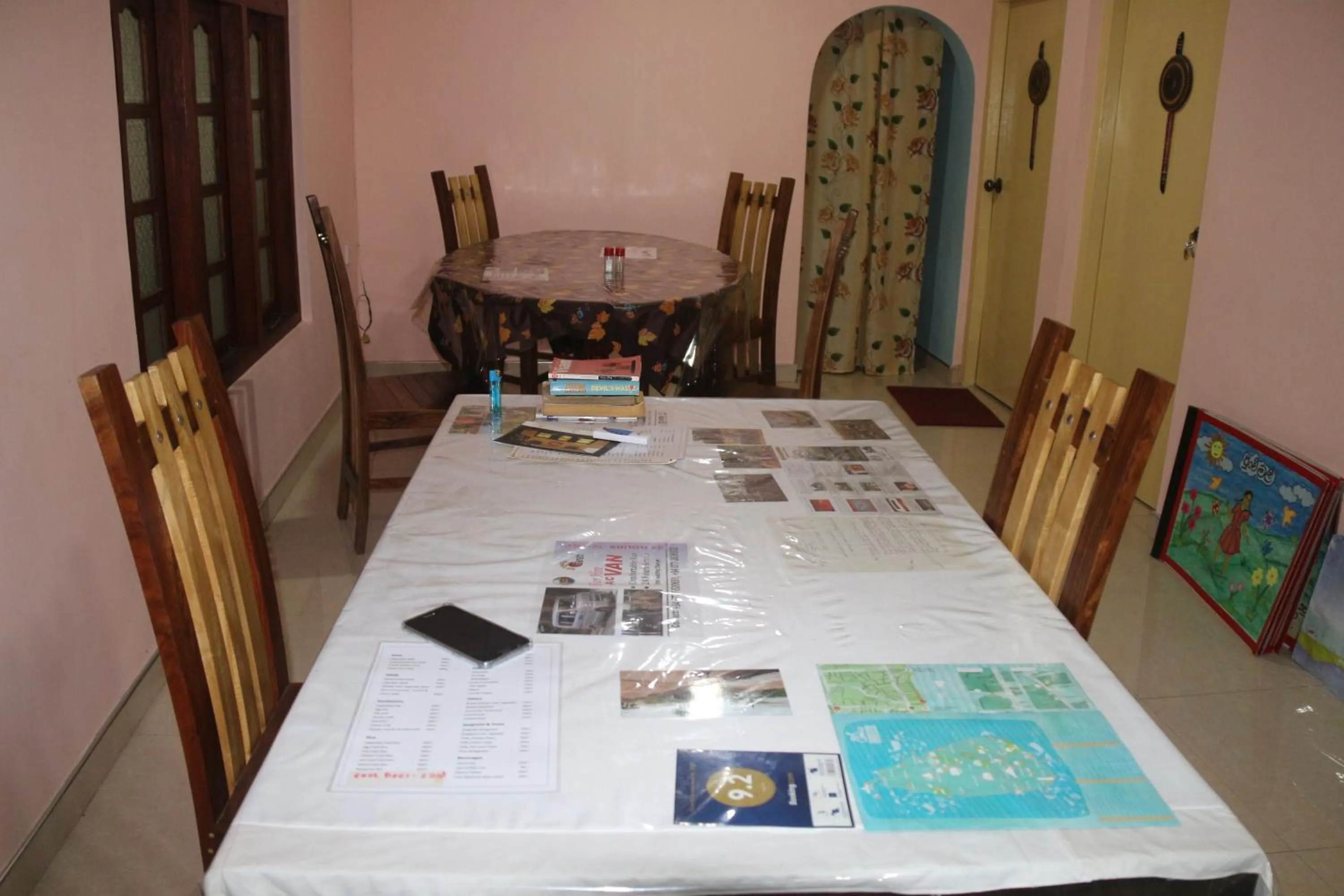 Apple Sara Home Stay