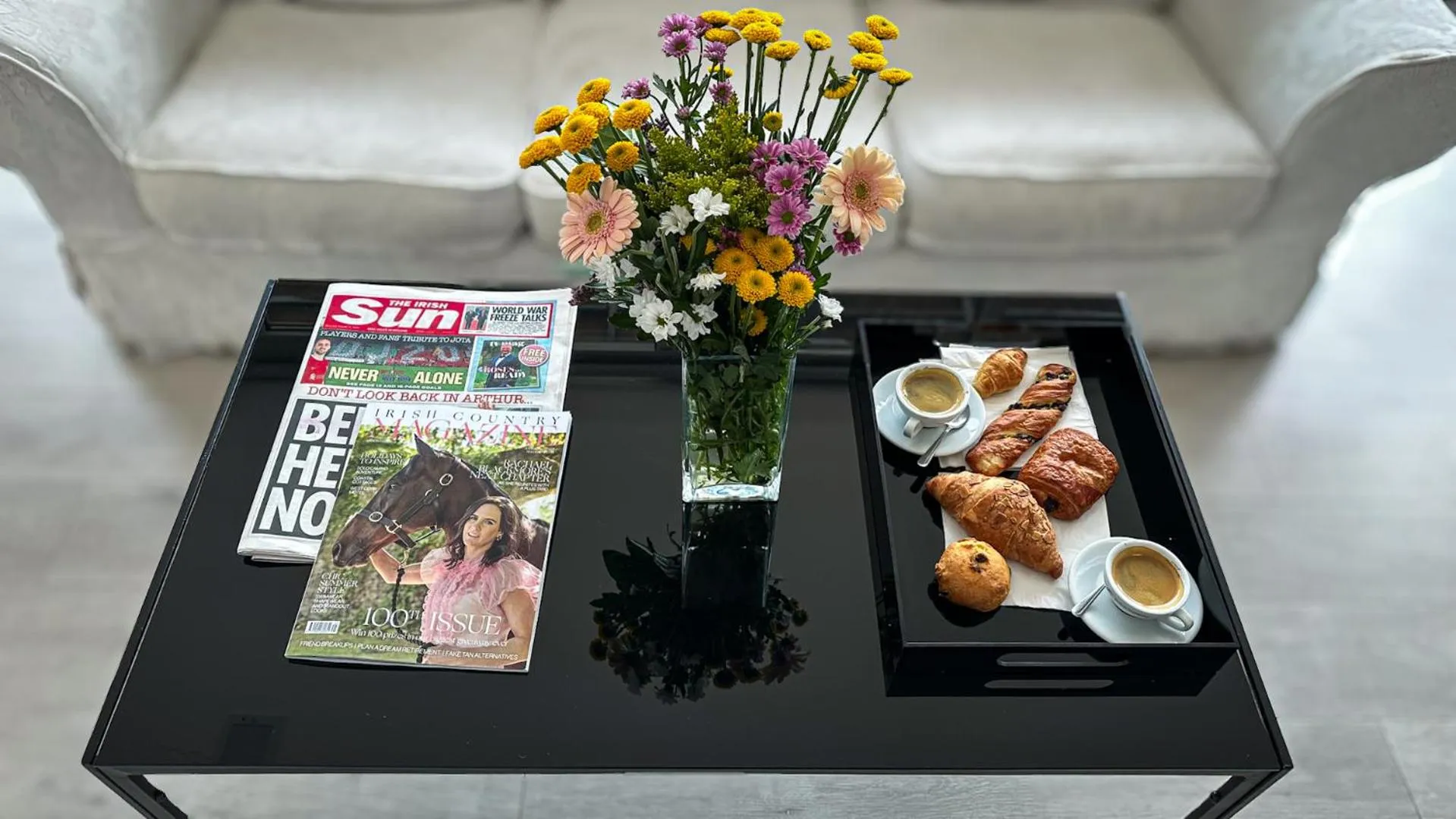 Living room in Bella Vista Hotel & Self Catering Suites