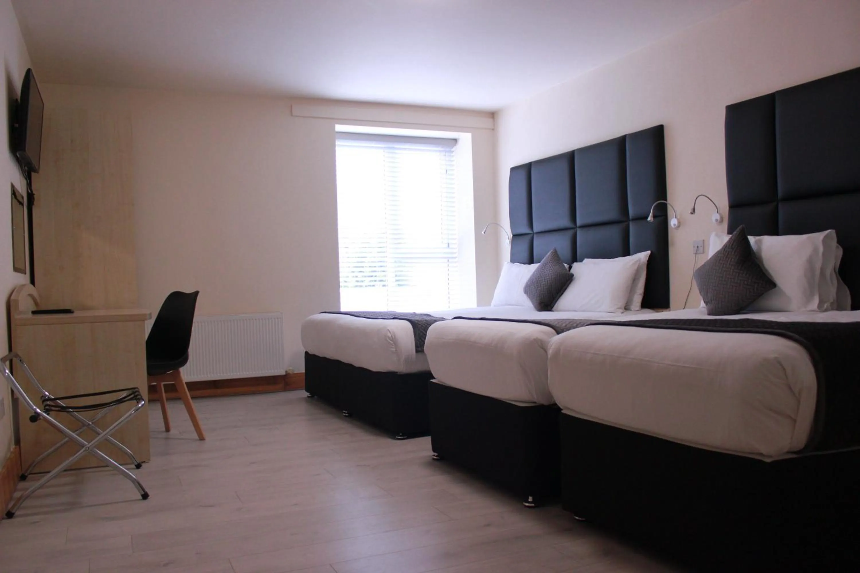 Bedroom, Bed in Bella Vista Hotel & Self Catering Suites