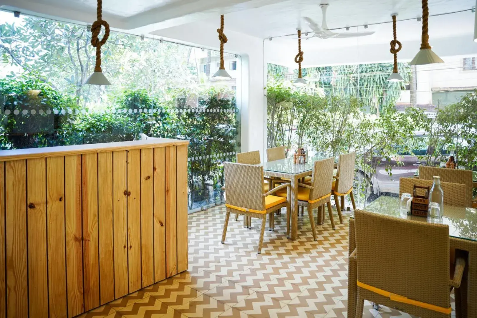 Restaurant/places to eat in Bloom Hotel - Calangute Restaurant/places to eat in Bloom Hotel - Calangute