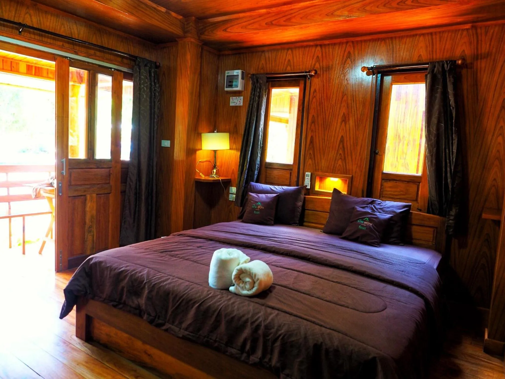 Bed in Baansuan Resort