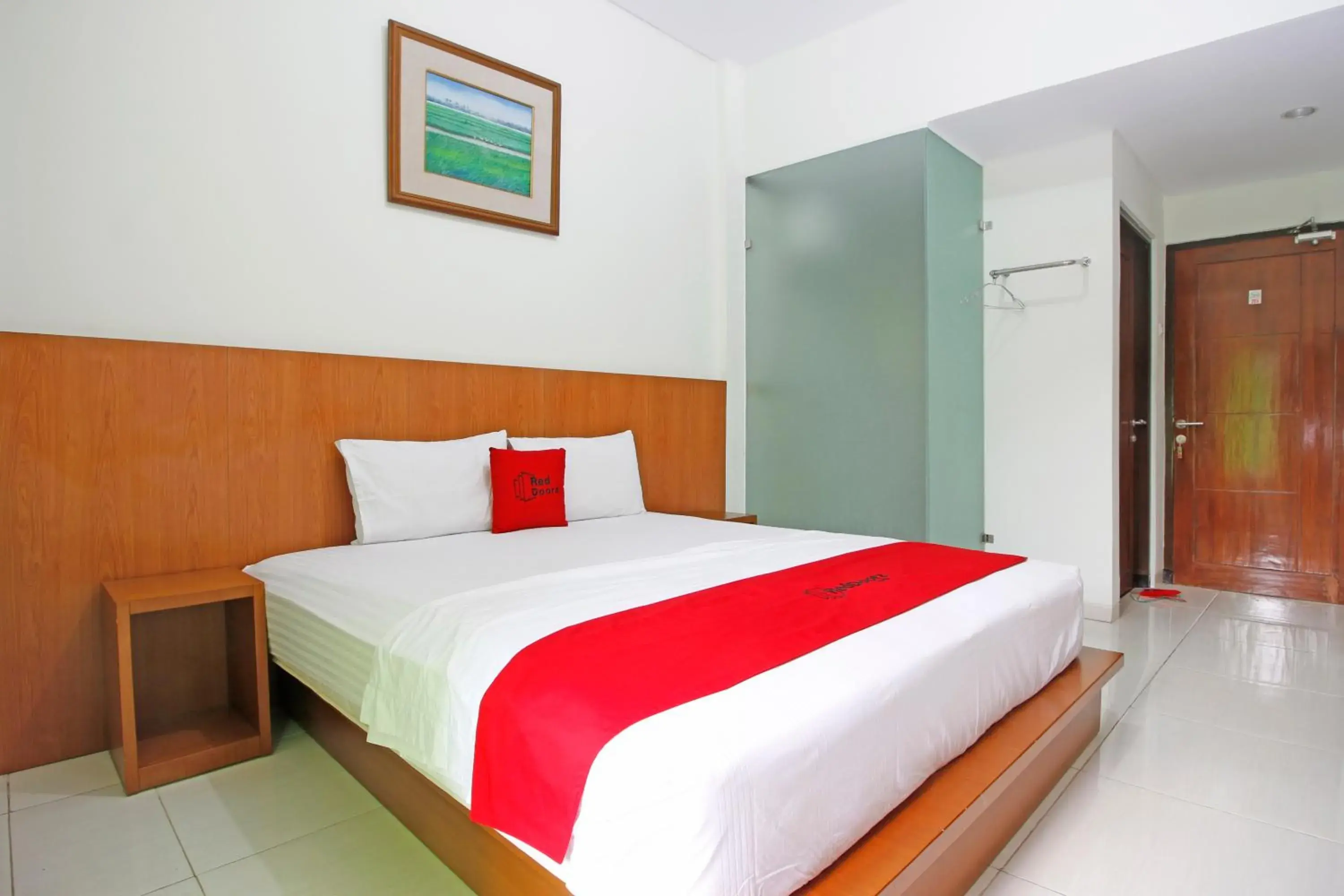 Bedroom, Bed in RedDoorz @ Turangga Sari Bedroom, Bed in RedDoorz @ Turangga Sari