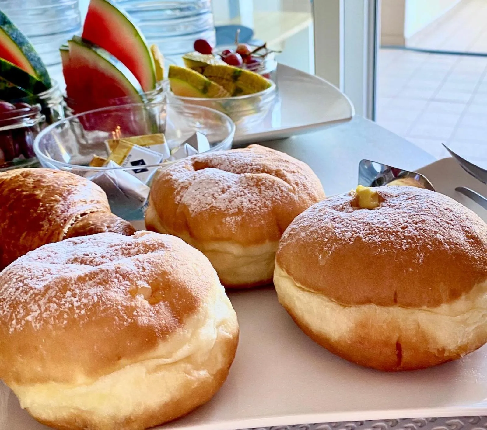 Continental breakfast in Villa Osipovica