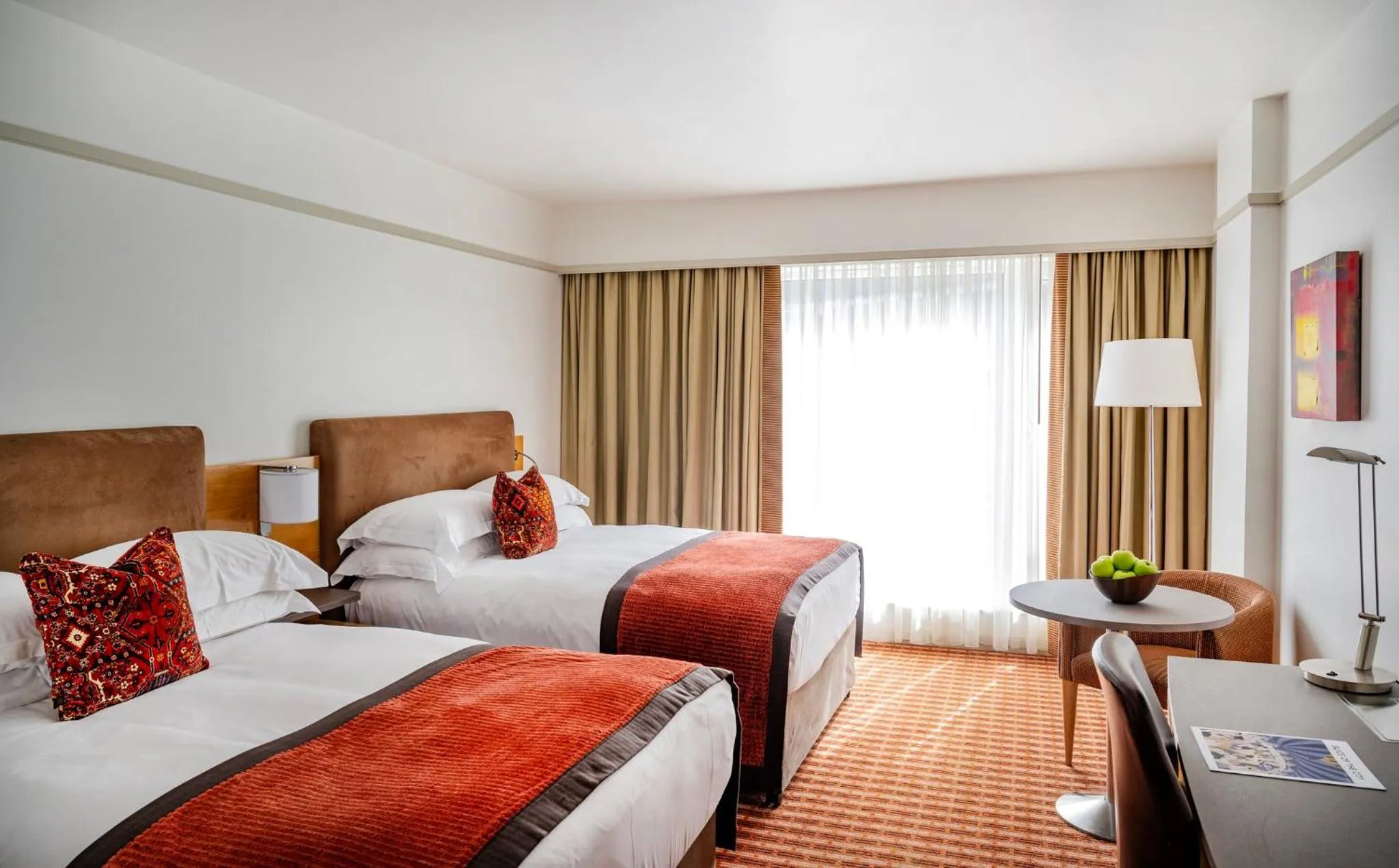 Photo of the whole room, Bed in The Croke Park Hotel