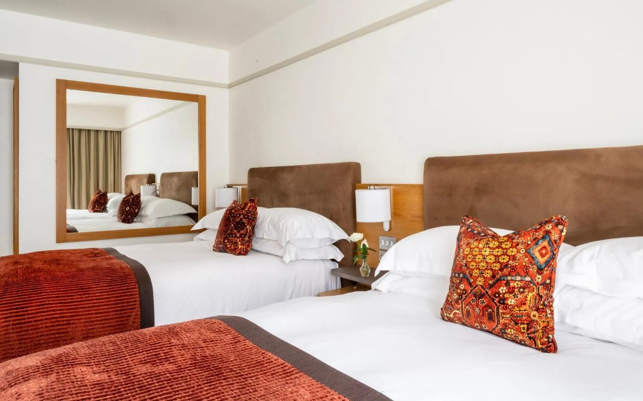 Photo of the whole room, Bed in The Croke Park Hotel