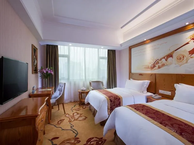 Bed in Vienna Hotel Jieyang Danpu Road