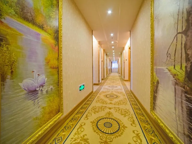 Vienna 3 Best Hotel Luoding Chuangyue Building