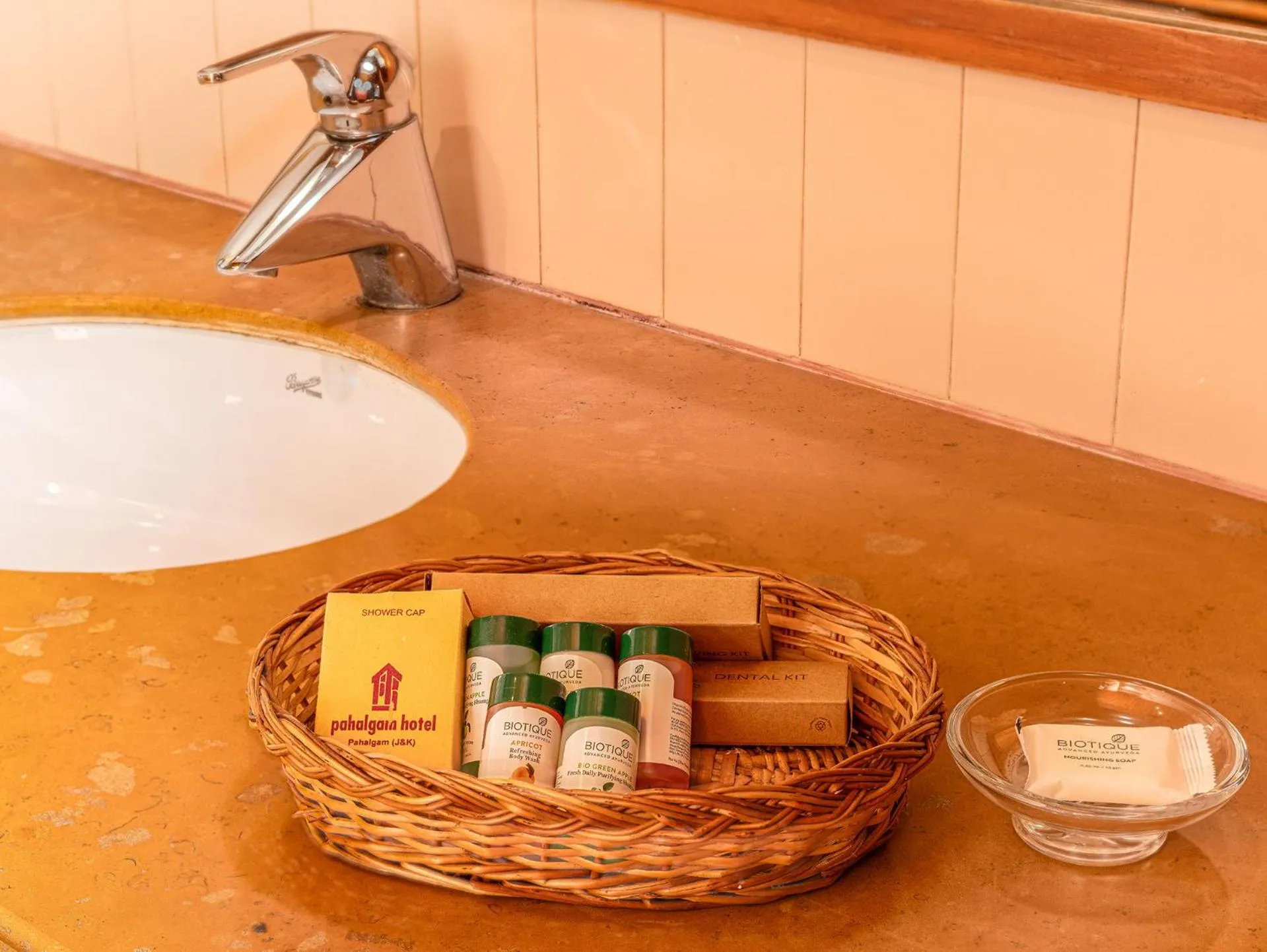 Bathroom in Pahalgam Hotel