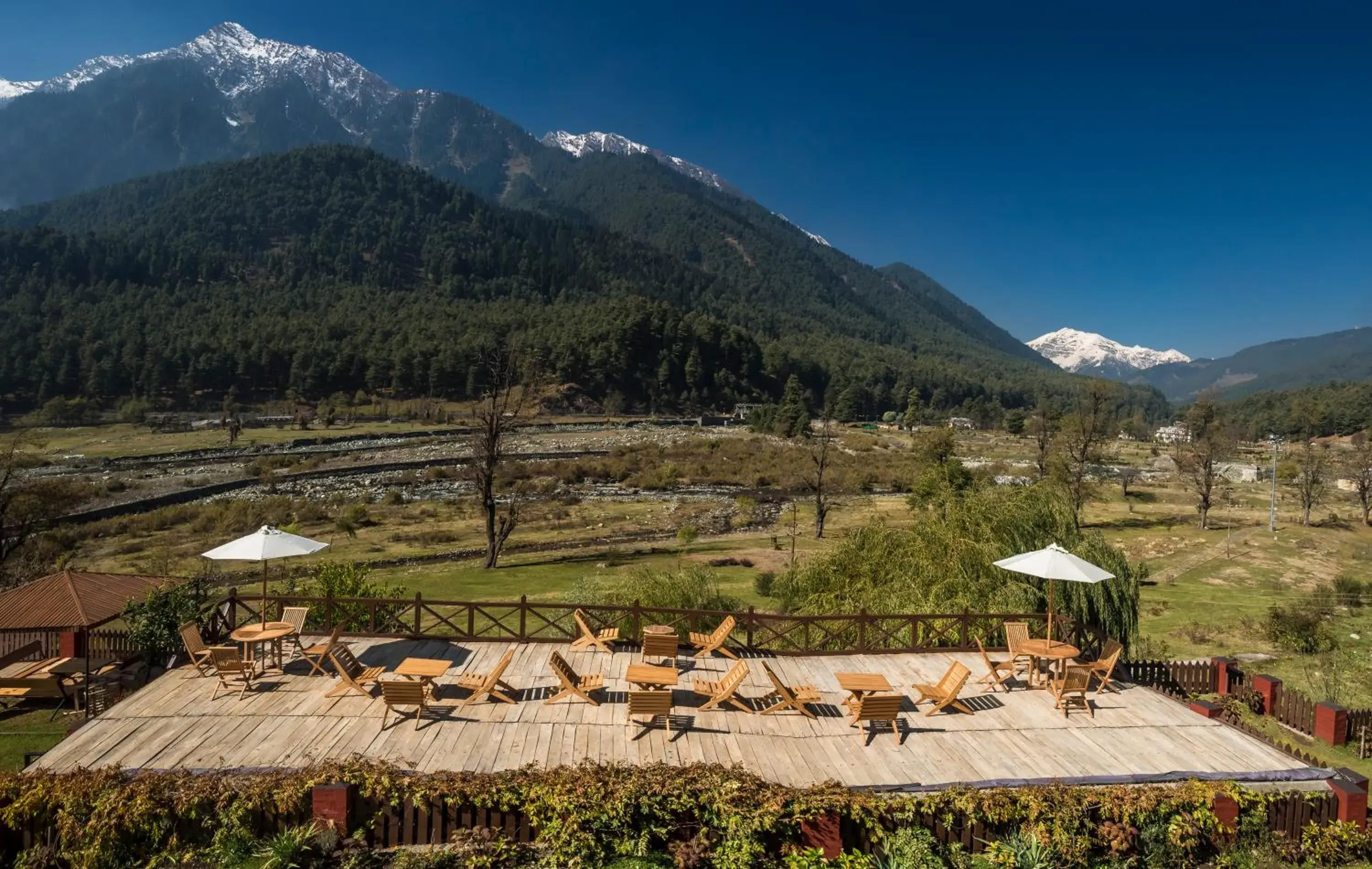 Bird's eye view in Pahalgam Hotel Riverside Luxury Bird's eye view in Pahalgam Hotel Riverside Luxury