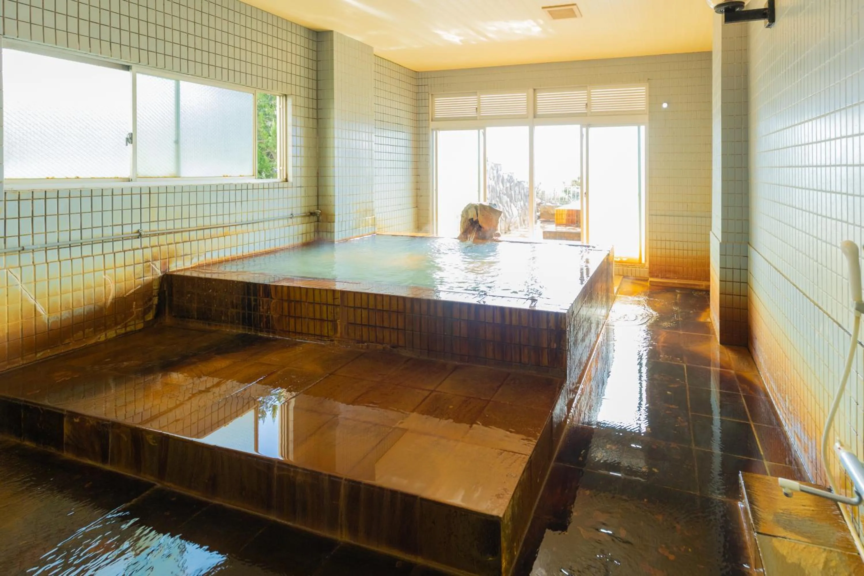 Hot Spring Bath, Bed in Sakurajima Seaside Hotel