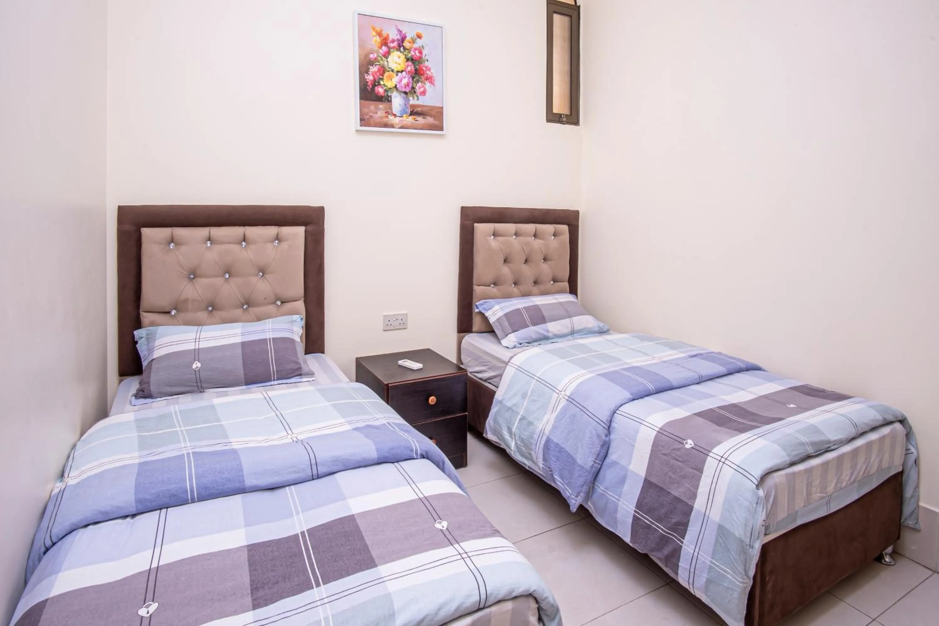 Bedroom, Bed in Al Riyati Hotel Apartments