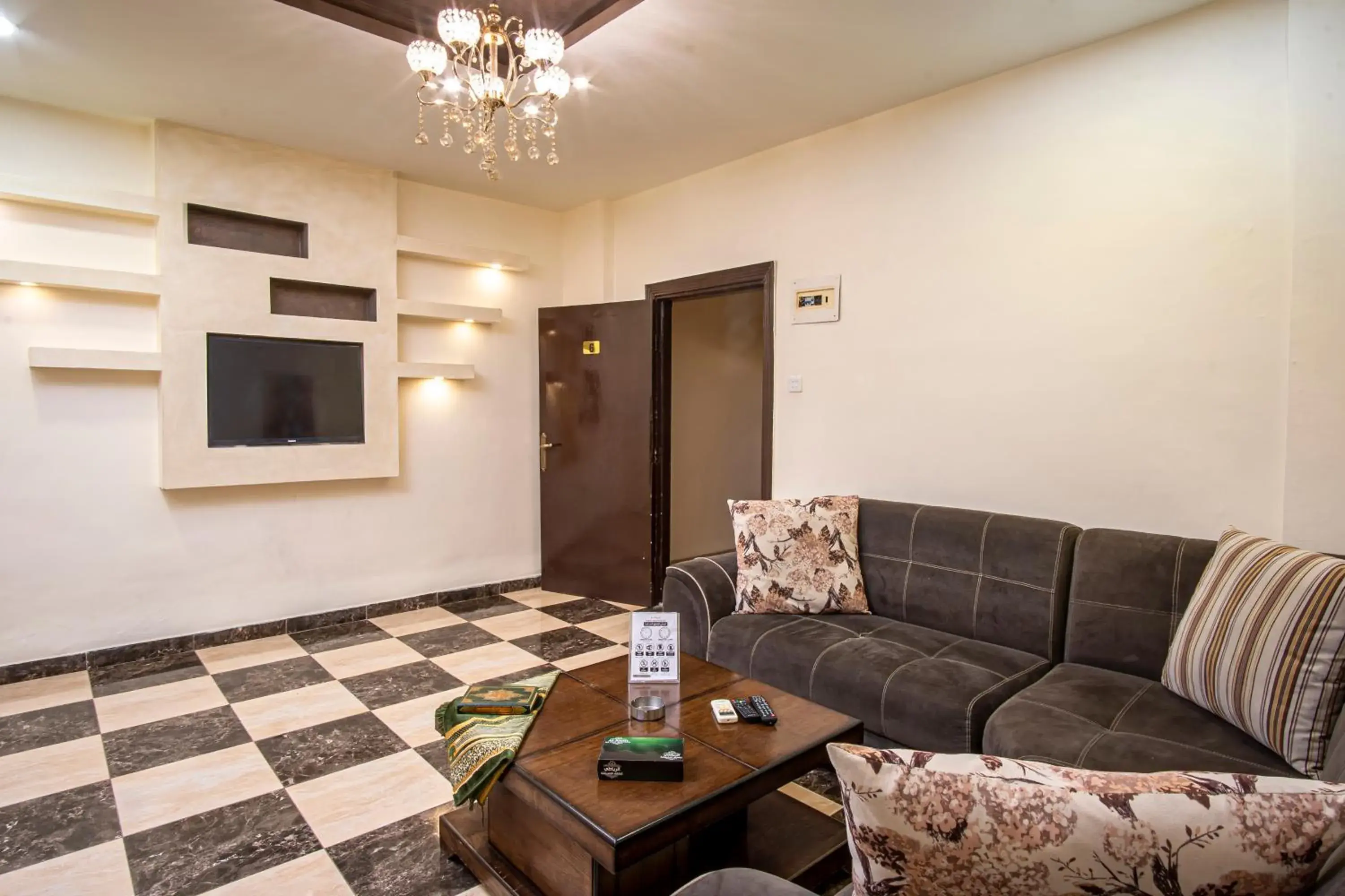 Two-Bedroom Family Apartment in Al Riyati Hotel Apartments Two-Bedroom Family Apartment in Al Riyati Hotel Apartments