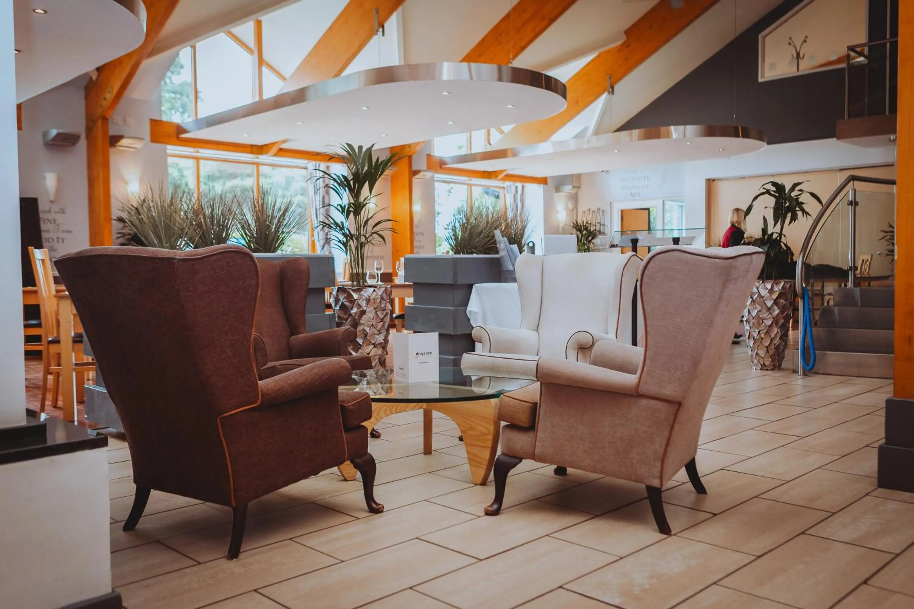 Lounge or bar in Draycote Hotel And Whitefields Golf Course