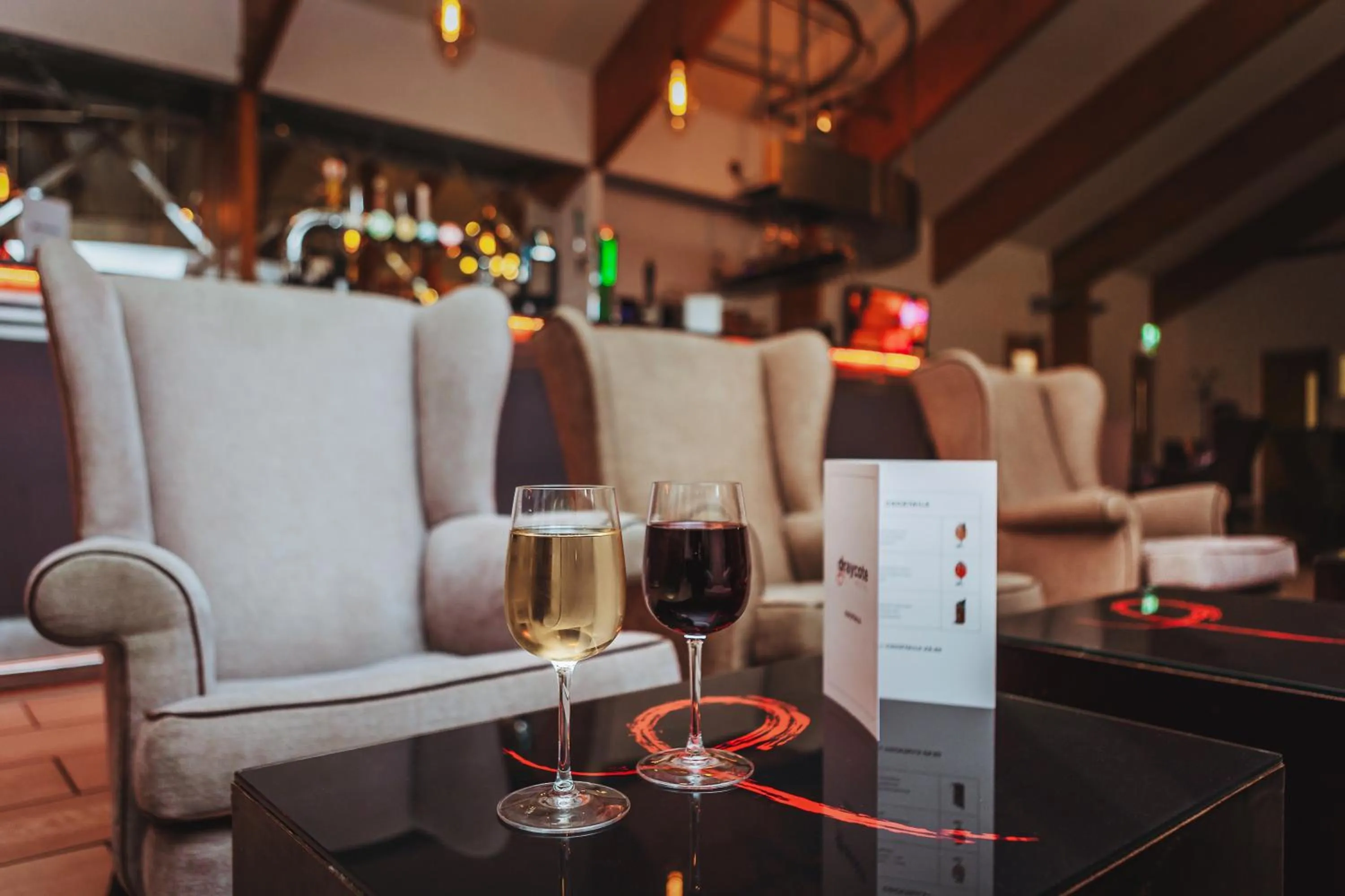 Restaurant/places to eat in Draycote Hotel And Whitefields Golf Course