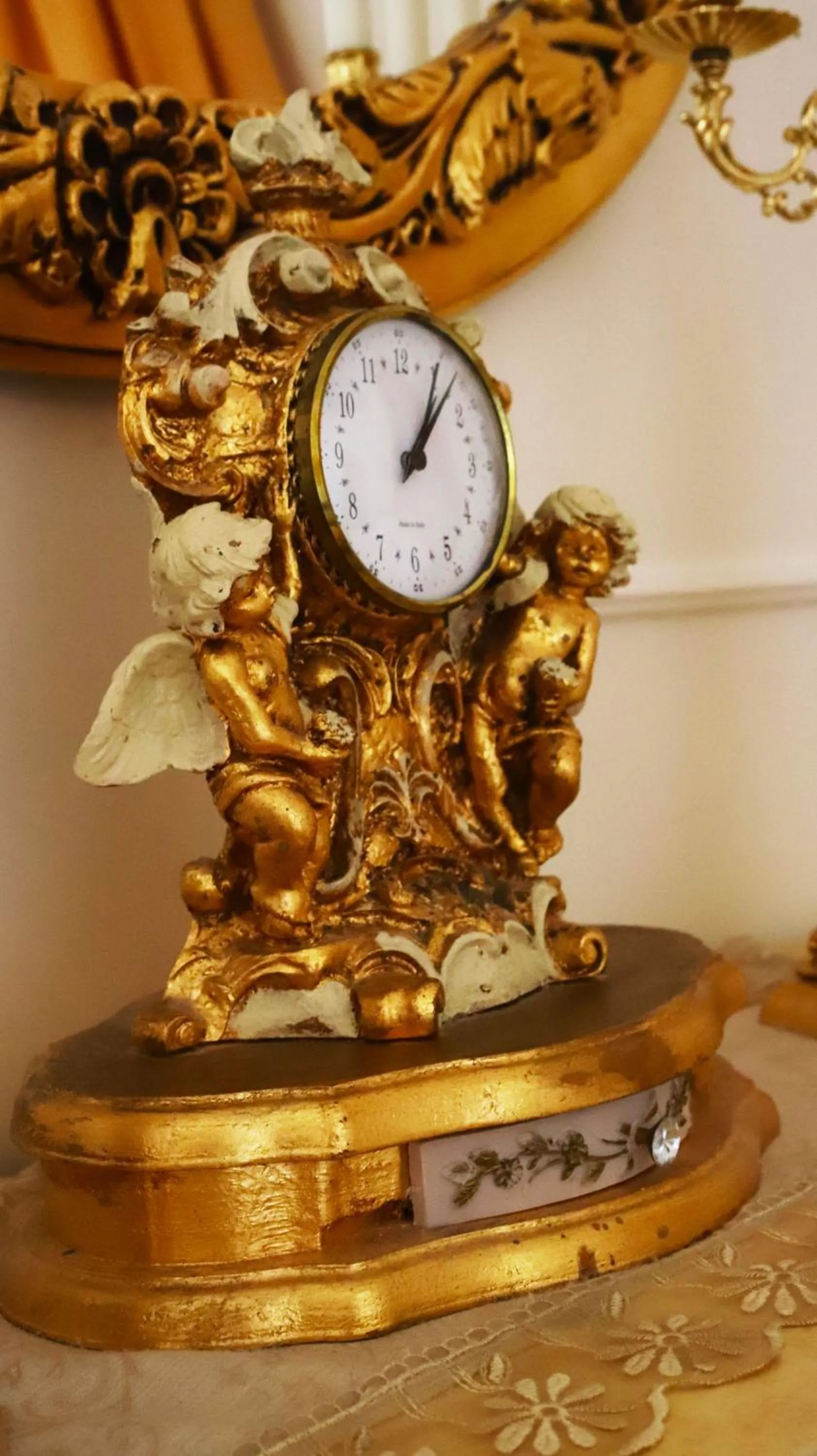 Decorative detail in DONNA LUCREZIA b&b Boutique Hotel Style - Relax & Business stay