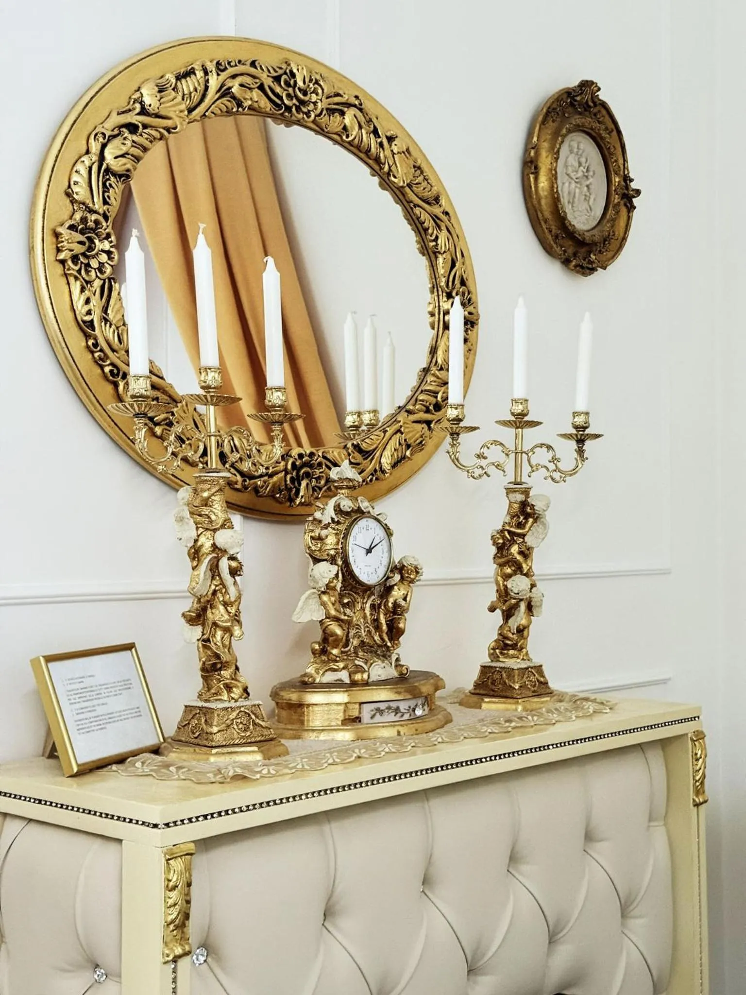 Decorative detail in DONNA LUCREZIA b&b Boutique Hotel Style - Relax & Business stay