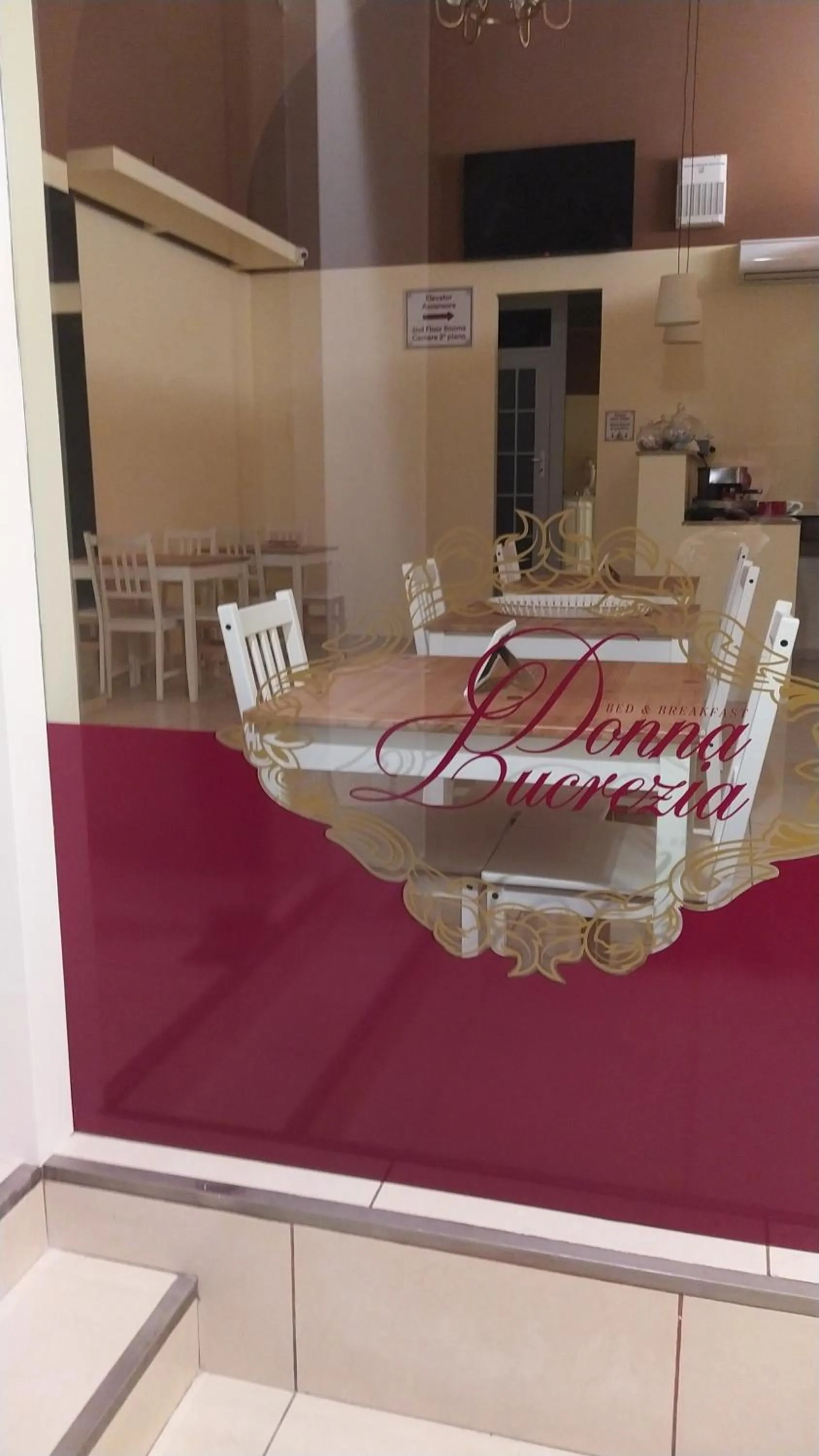 Property building in DONNA LUCREZIA b&b Boutique Hotel Style - Relax & Business stay