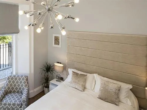 Bedroom, Bed in The Lane Hotel