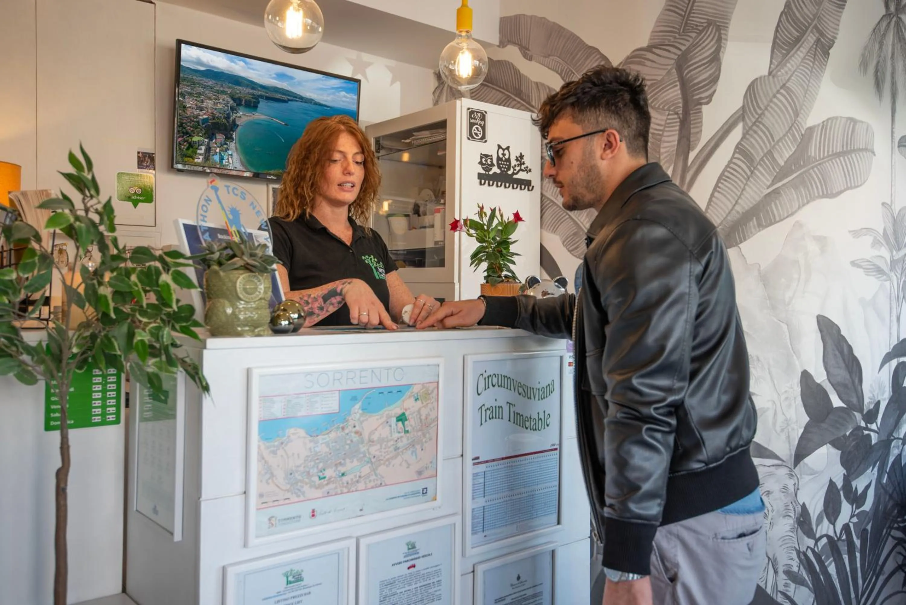 People in B&B Sorrento Central