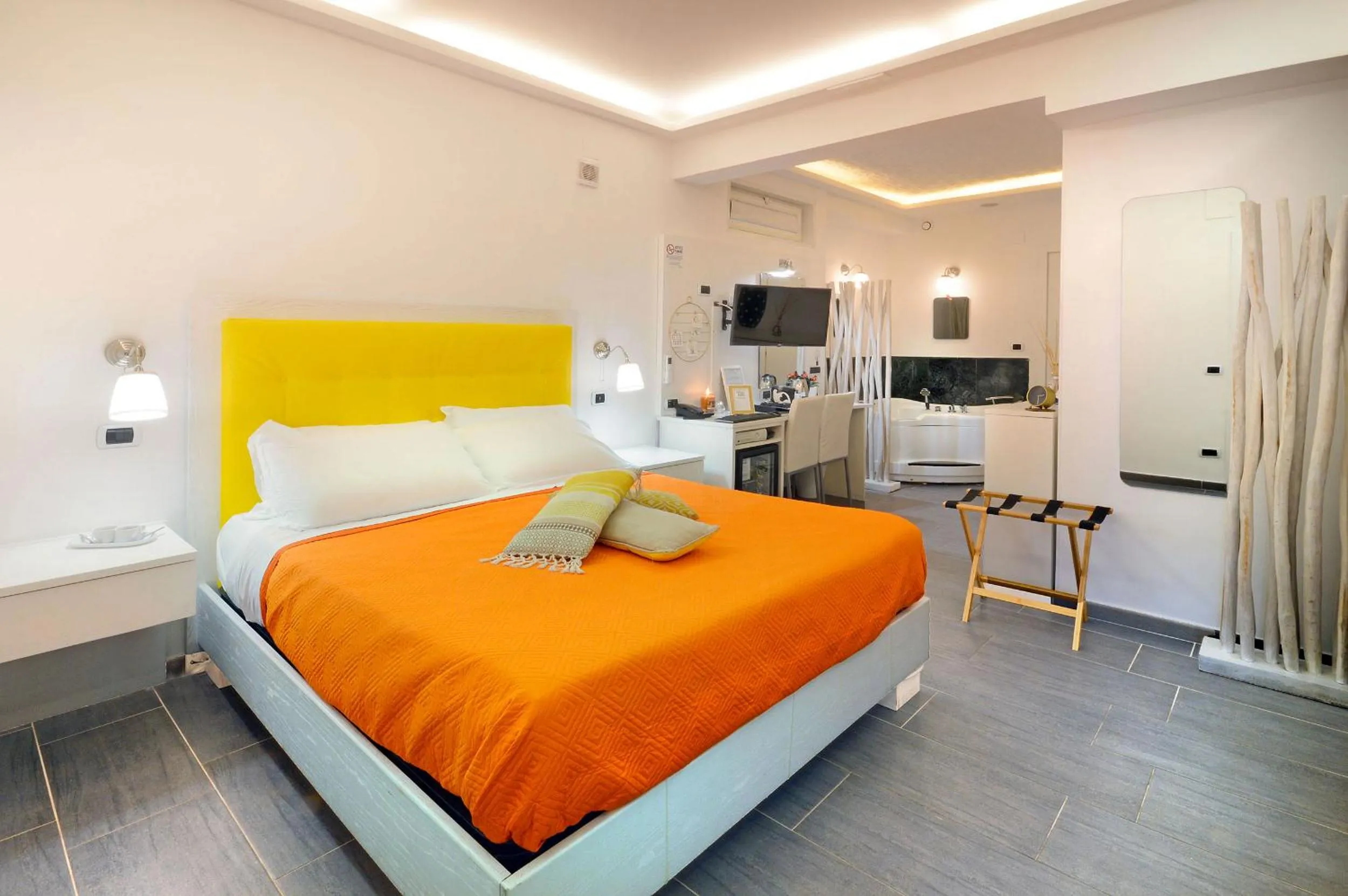 Bed in B&B Sorrento Central